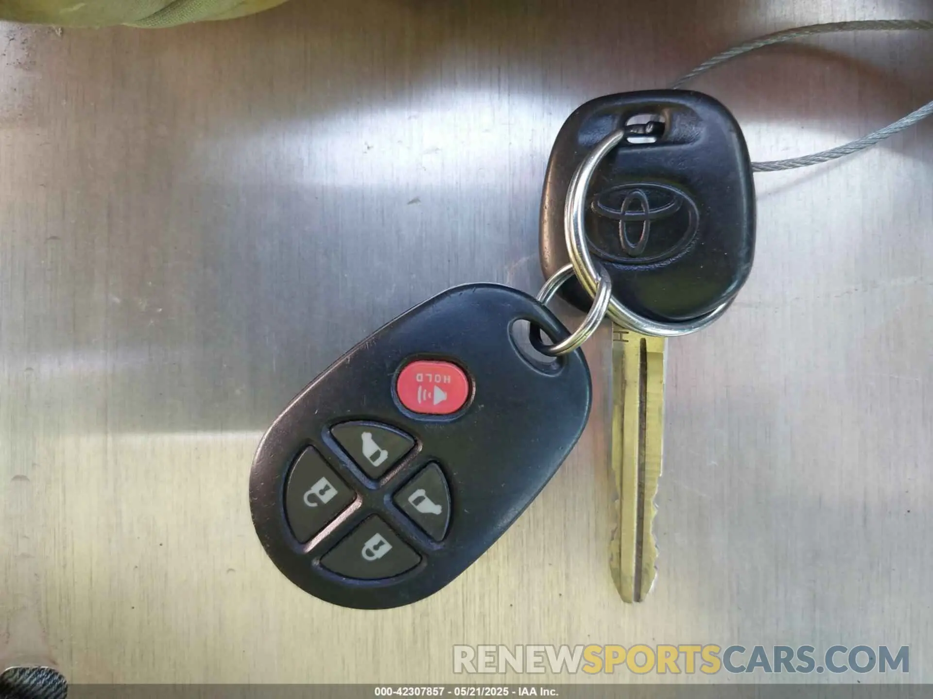 11 fotografías del automóvil dañado 5TDKZ3DC2LS036312 TOYOTA SIENNA 2020