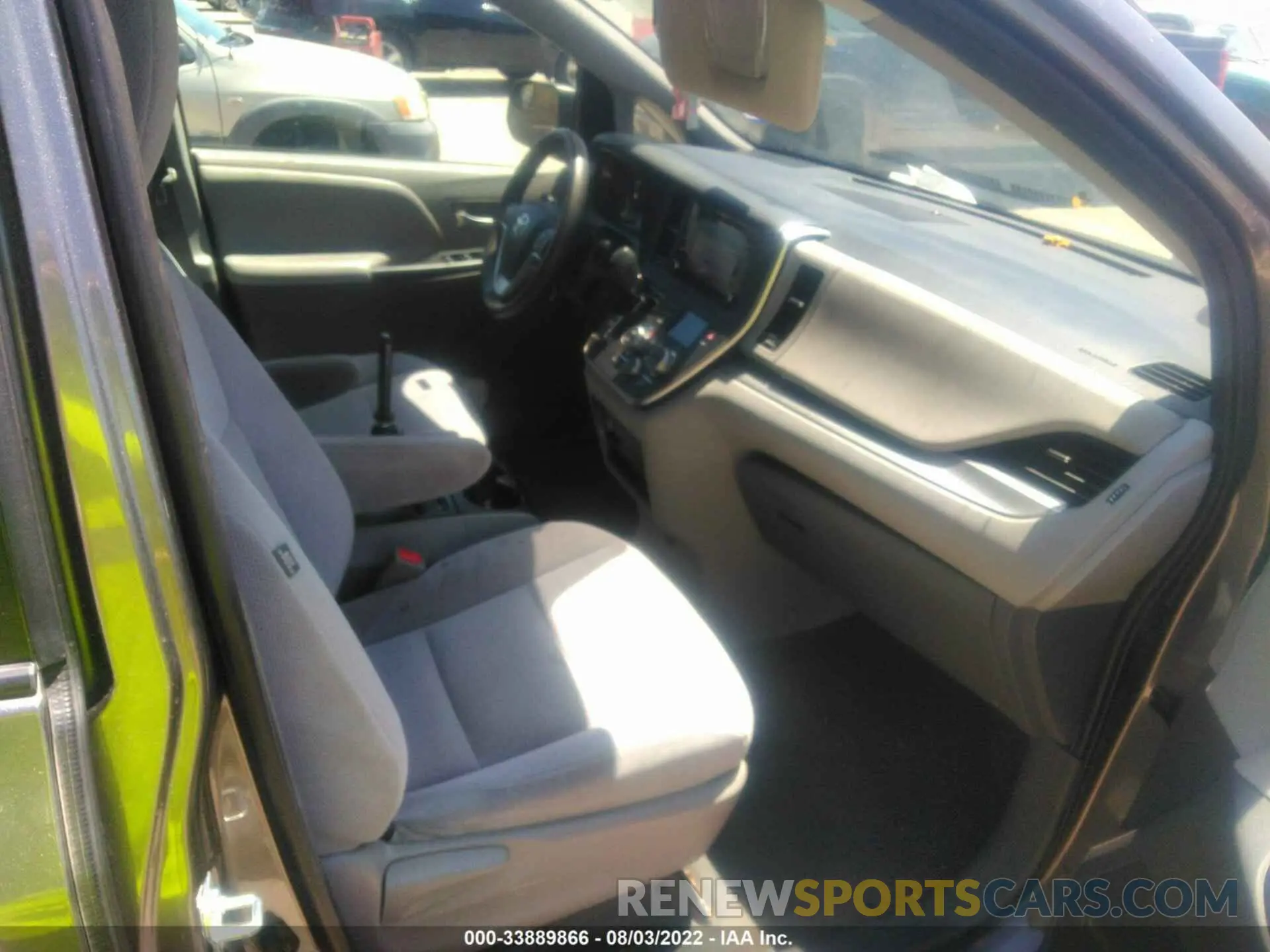 5 fotografías del automóvil dañado 5TDKZ3DC3LS053961 TOYOTA SIENNA 2020