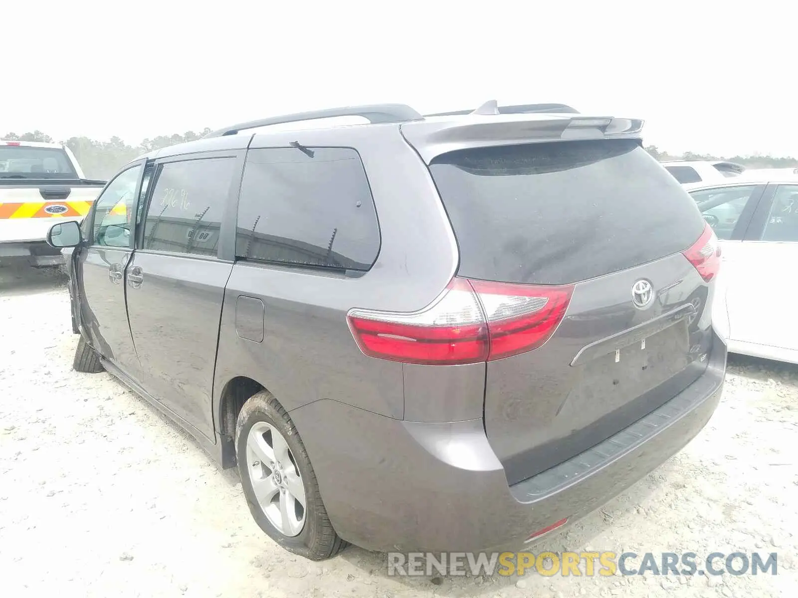 3 fotografías del automóvil dañado 5TDKZ3DC5LS064573 TOYOTA SIENNA 2020