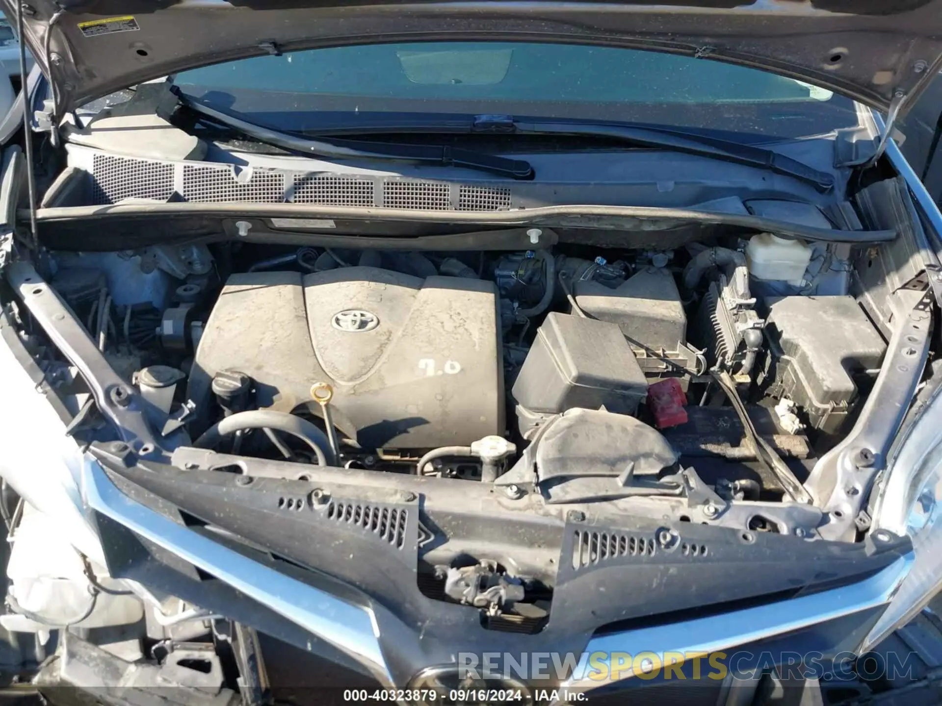 10 fotografías del automóvil dañado 5TDKZ3DC8LS039733 TOYOTA SIENNA 2020