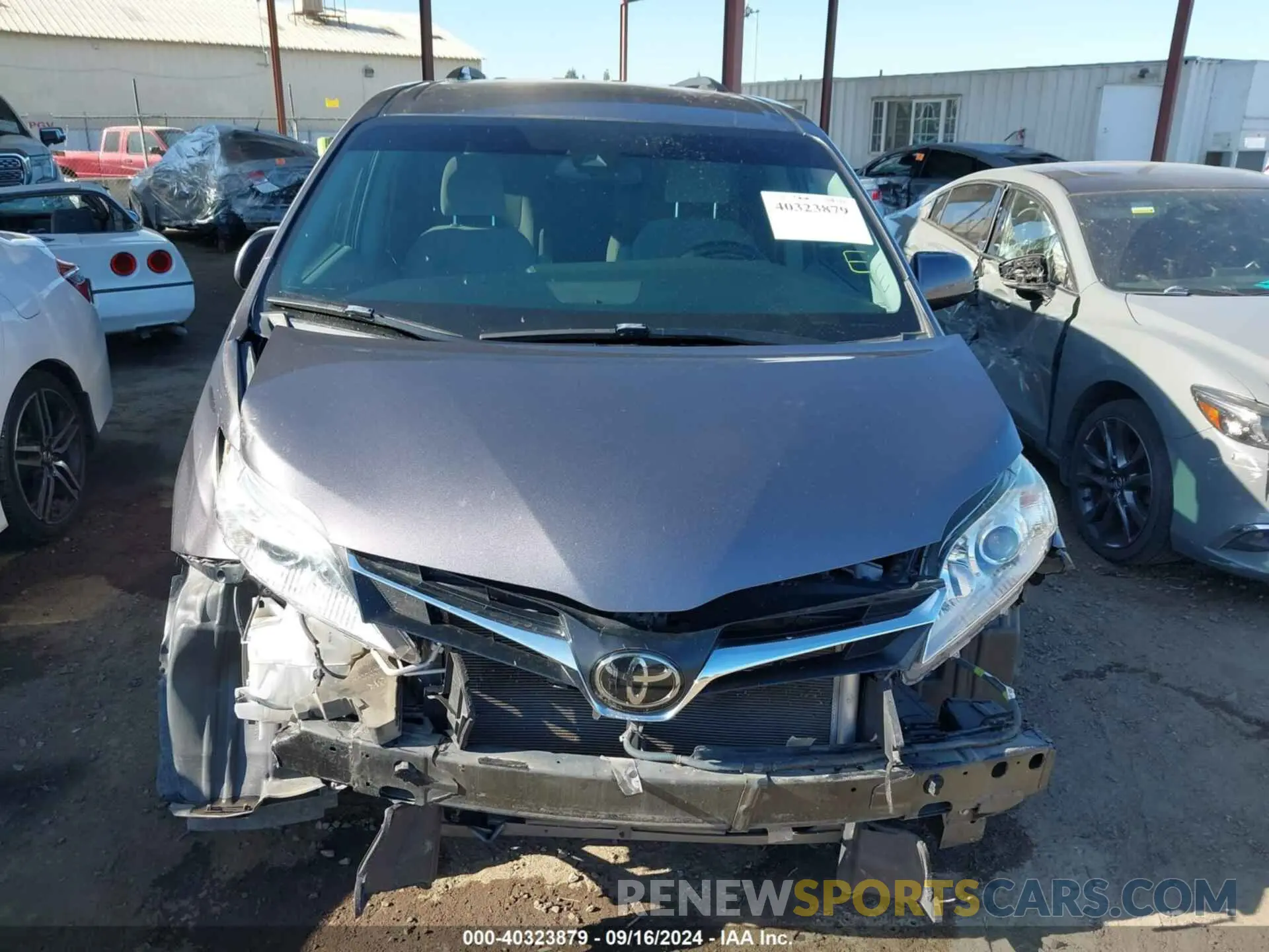 12 fotografías del automóvil dañado 5TDKZ3DC8LS039733 TOYOTA SIENNA 2020