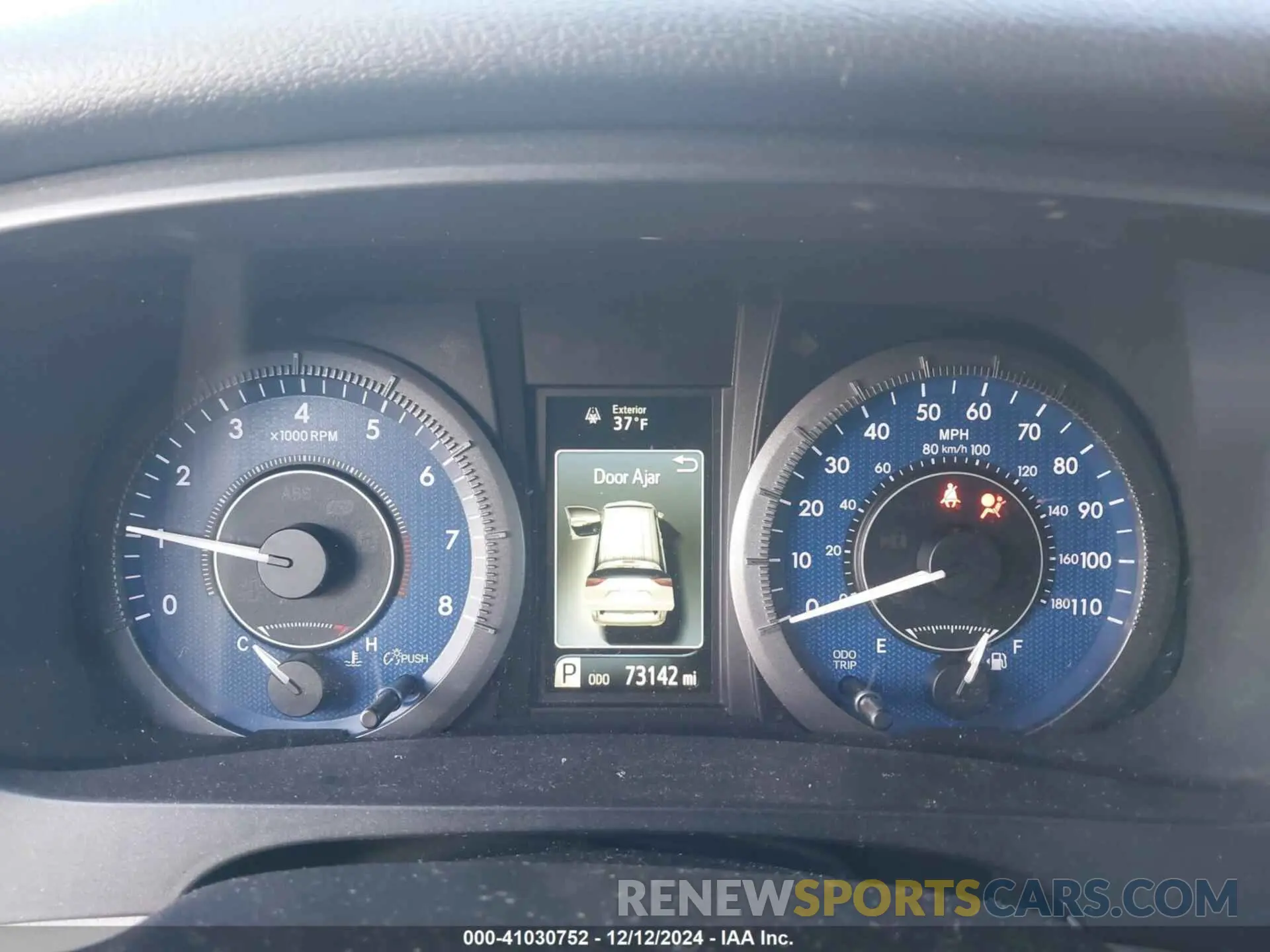 15 fotografías del automóvil dañado 5TDKZ3DC9LS057335 TOYOTA SIENNA 2020