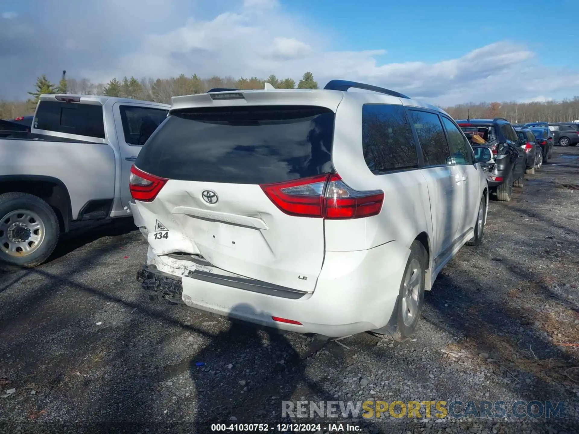 6 fotografías del automóvil dañado 5TDKZ3DC9LS057335 TOYOTA SIENNA 2020