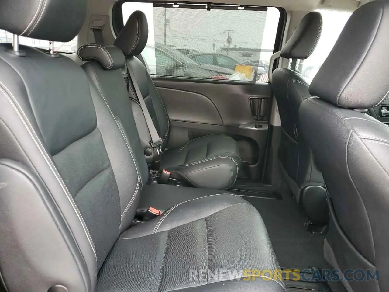 6 fotografías del automóvil dañado 5TDXZ3DC2LS079070 TOYOTA SIENNA 2020