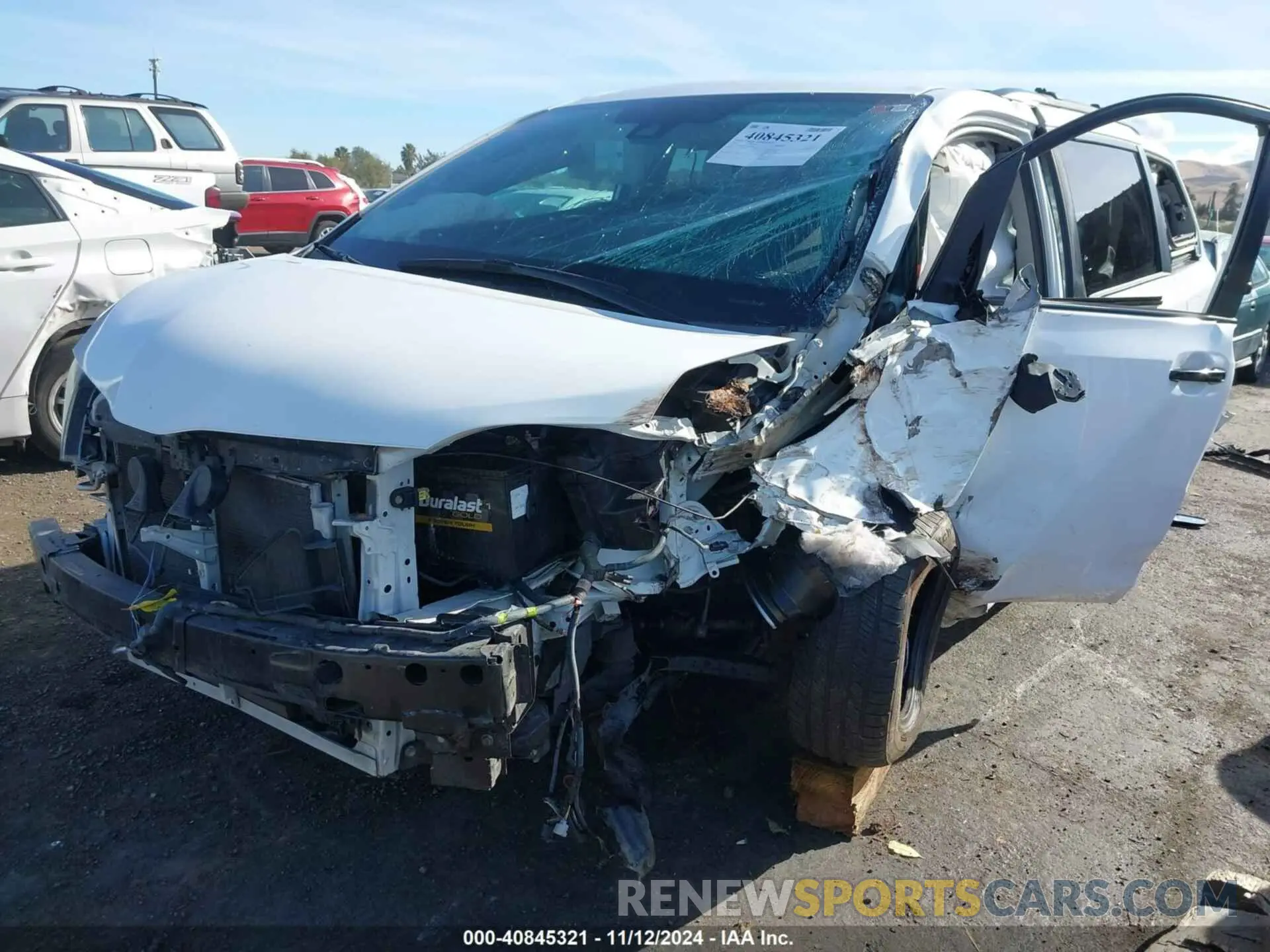 6 fotografías del automóvil dañado 5TDXZ3DC5LS054826 TOYOTA SIENNA 2020