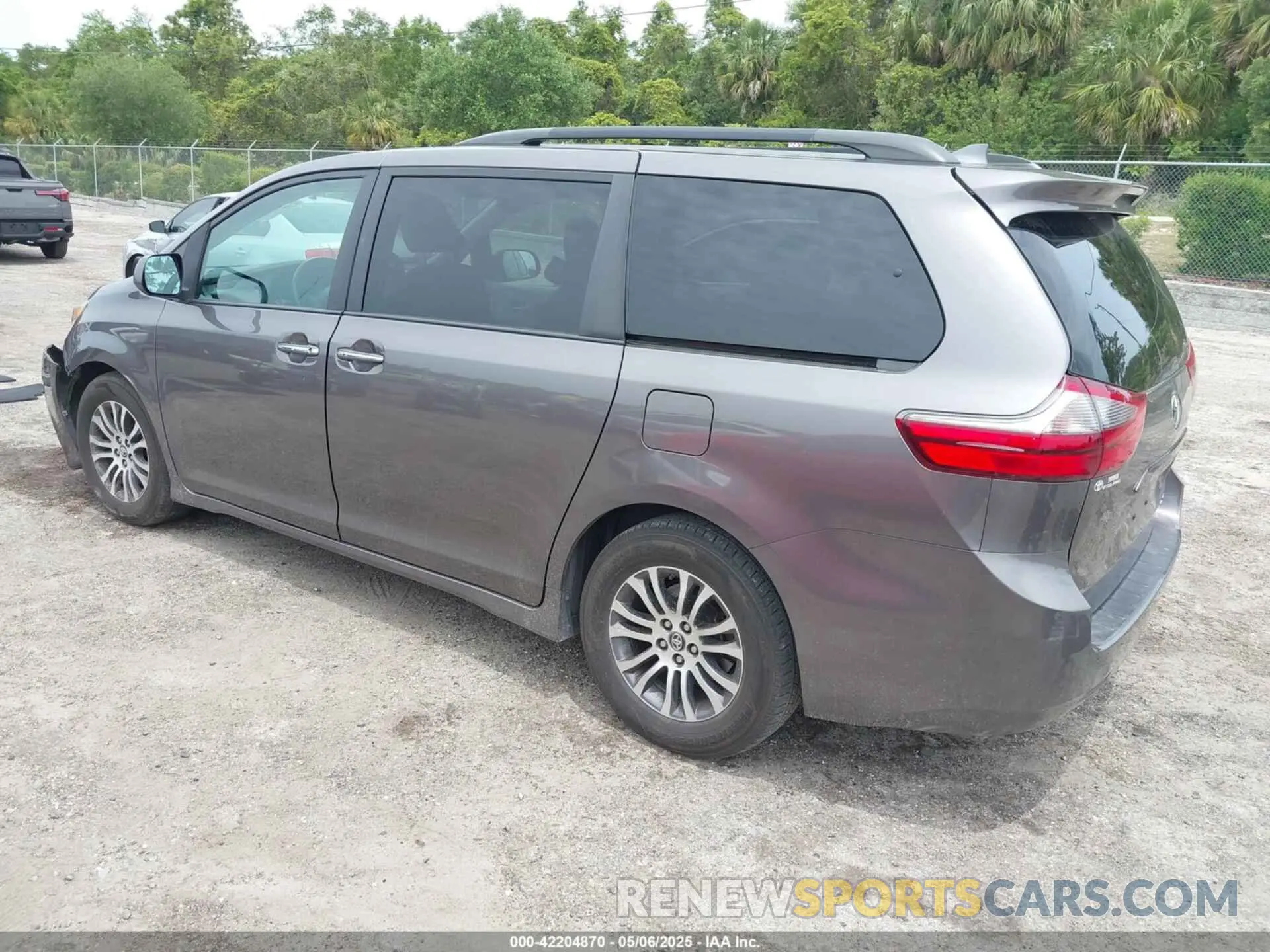 3 fotografías del automóvil dañado 5TDYZ3DC0LS024959 TOYOTA SIENNA 2020