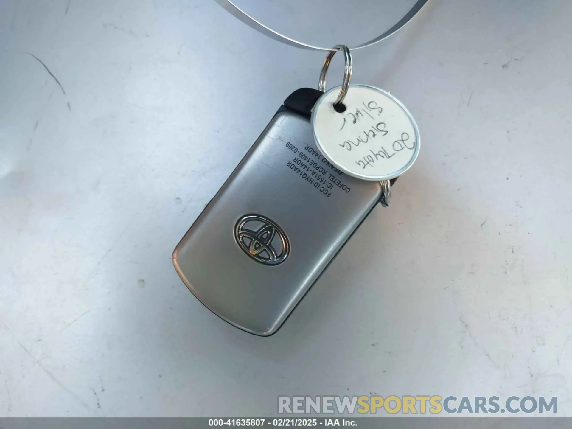 11 fotografías del automóvil dañado 5TDYZ3DC0LS049229 TOYOTA SIENNA 2020