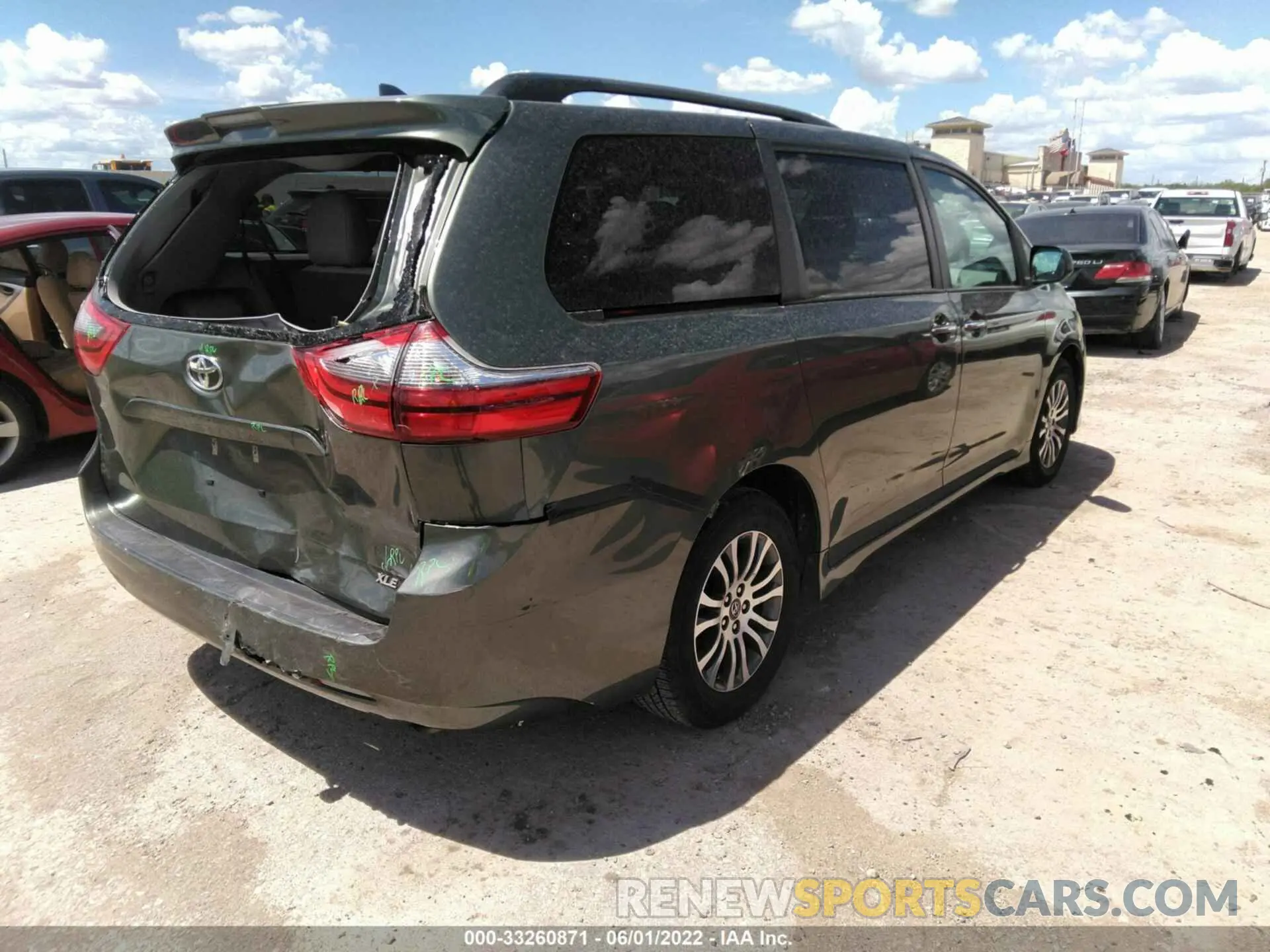 4 fotografías del automóvil dañado 5TDYZ3DC1LS035582 TOYOTA SIENNA 2020