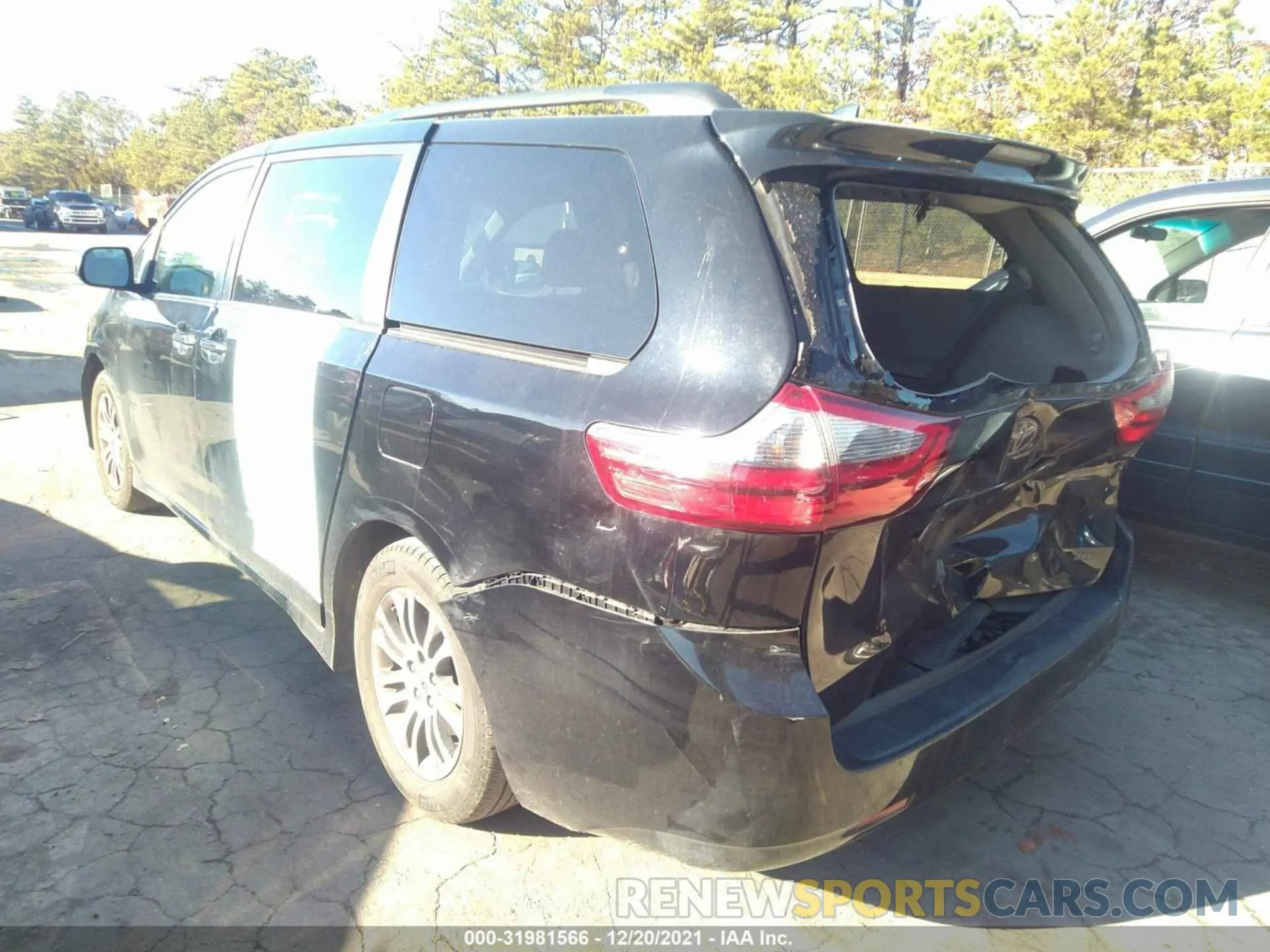 3 fotografías del automóvil dañado 5TDYZ3DC4LS032434 TOYOTA SIENNA 2020