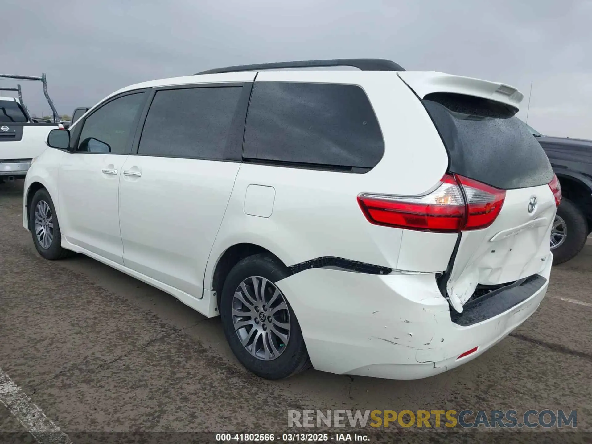 3 fotografías del automóvil dañado 5TDYZ3DC4LS080497 TOYOTA SIENNA 2020
