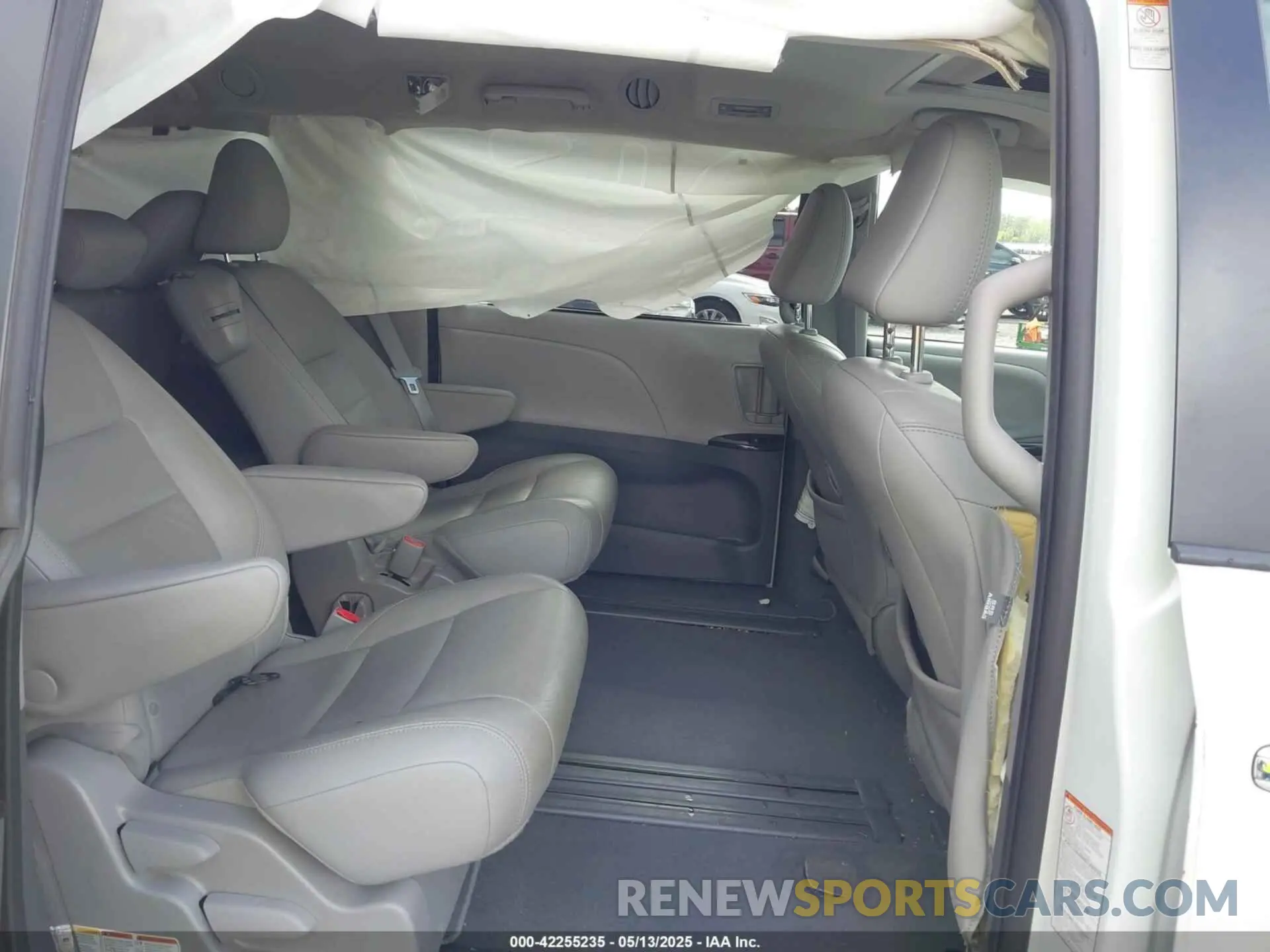 8 fotografías del automóvil dañado 5TDYZ3DC5LS029364 TOYOTA SIENNA 2020