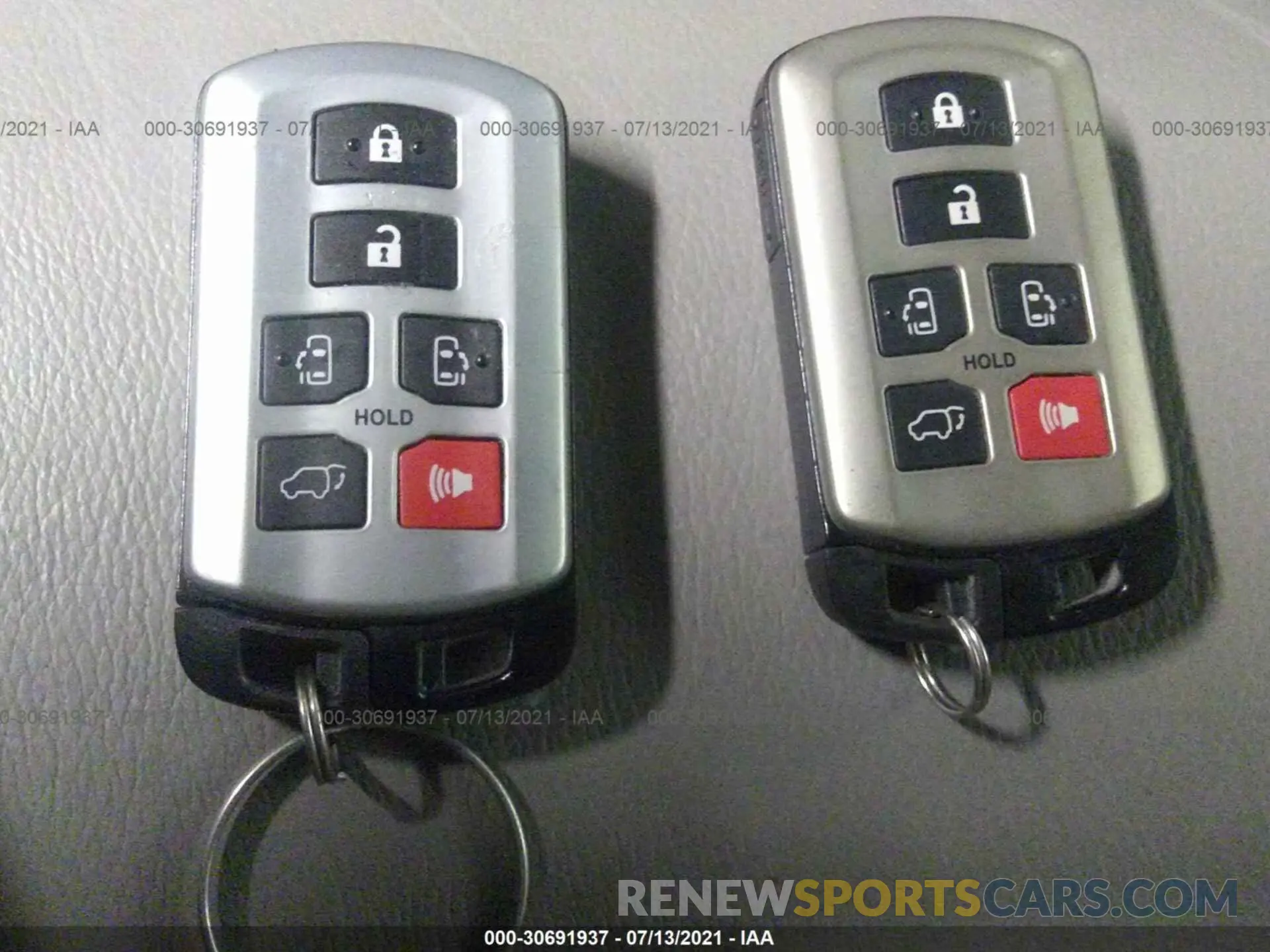 11 fotografías del automóvil dañado 5TDYZ3DC7LS074287 TOYOTA SIENNA 2020