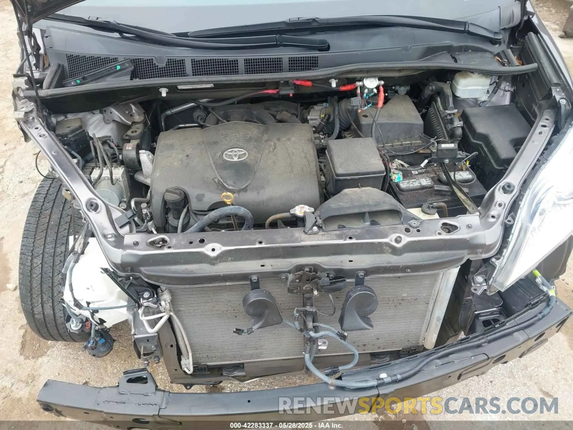 10 fotografías del automóvil dañado 5TDYZ3DC7LS078761 TOYOTA SIENNA 2020