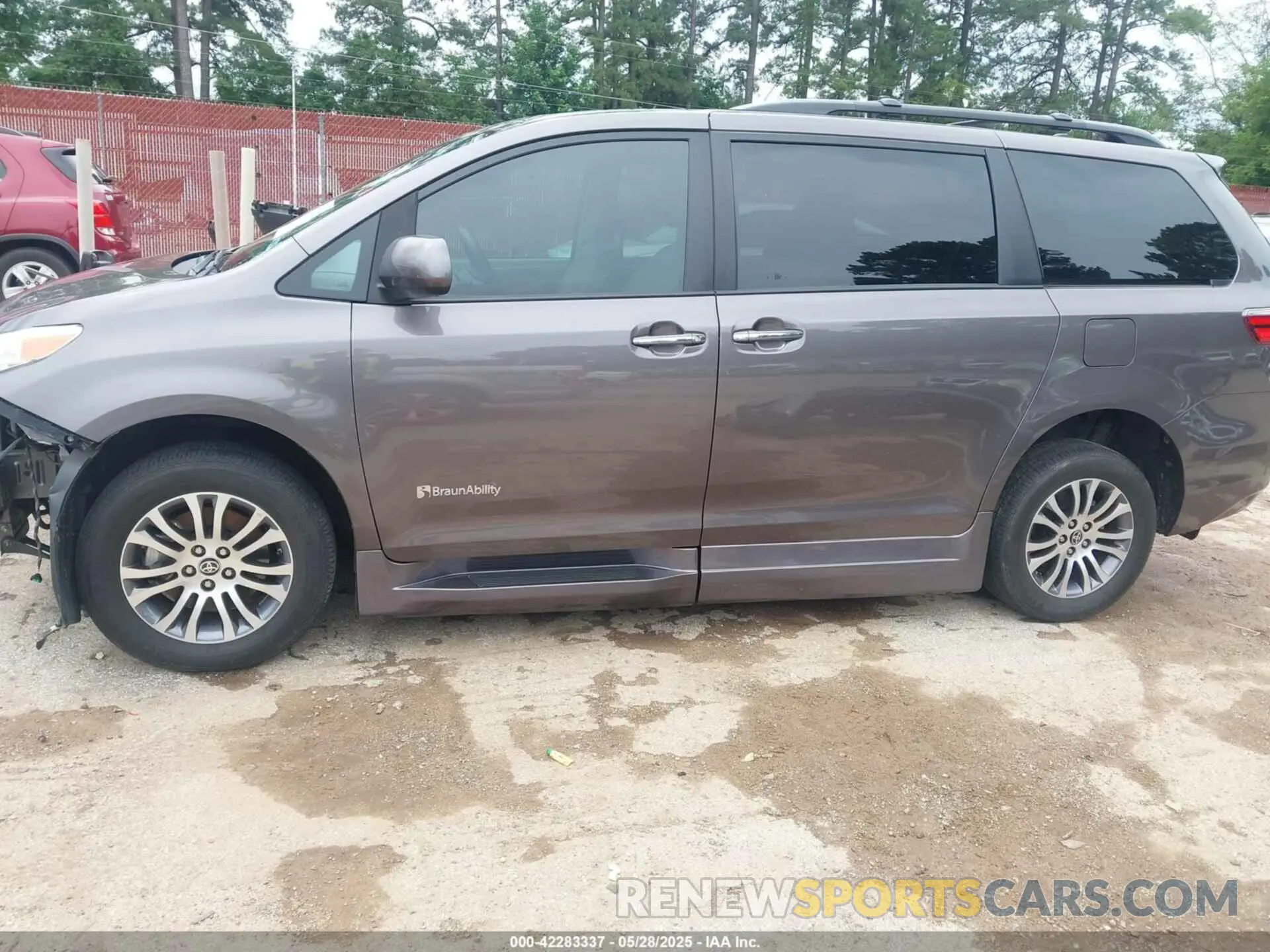 15 fotografías del automóvil dañado 5TDYZ3DC7LS078761 TOYOTA SIENNA 2020
