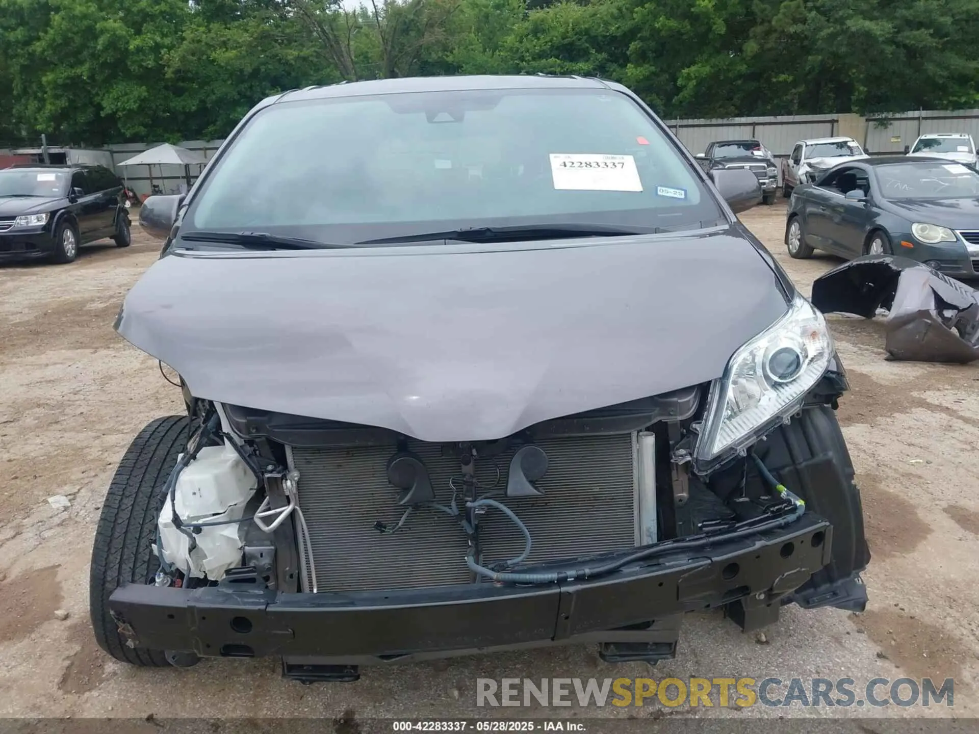 6 fotografías del automóvil dañado 5TDYZ3DC7LS078761 TOYOTA SIENNA 2020