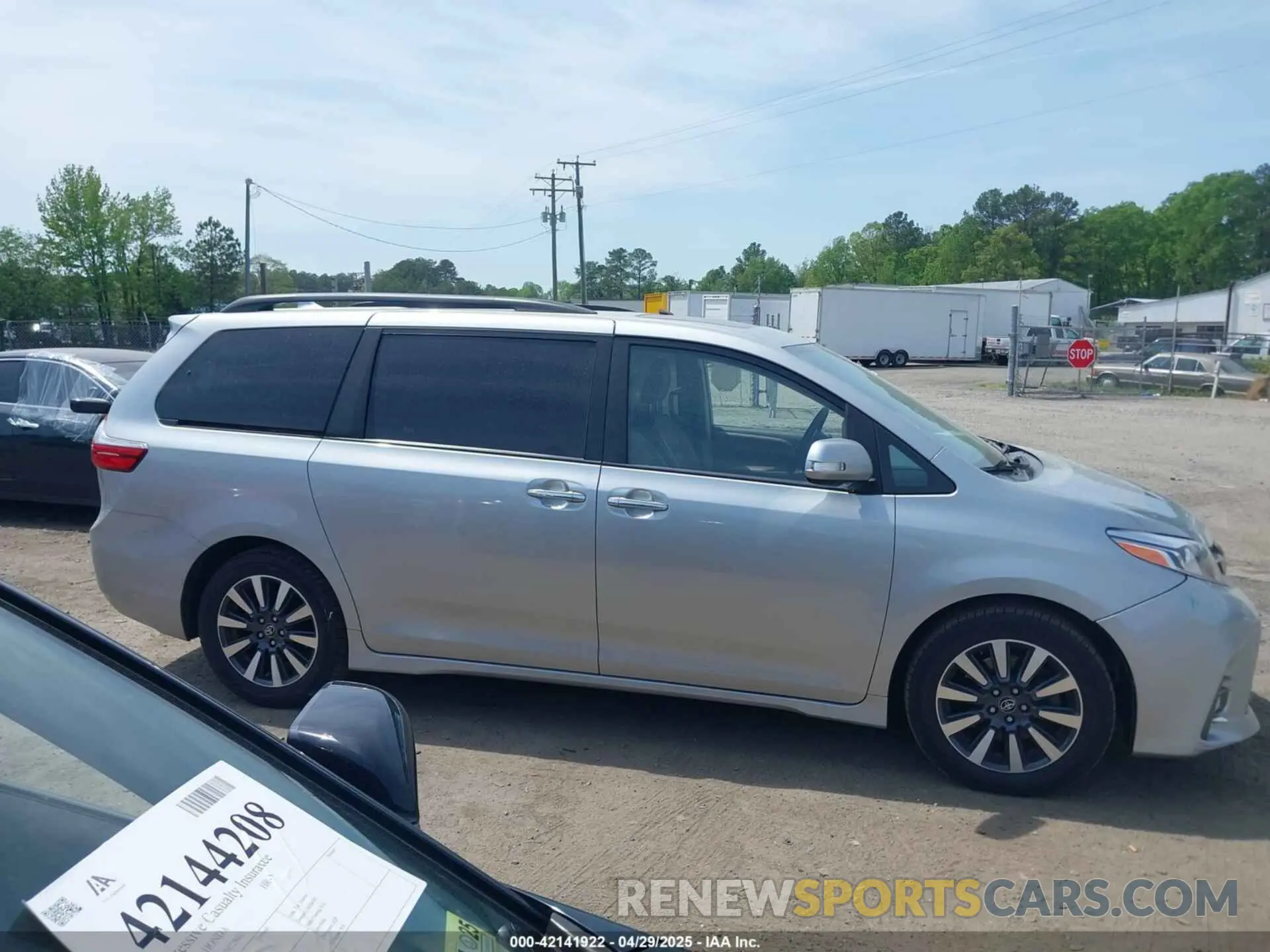 13 fotografías del automóvil dañado 5TDYZ3DC8LS029598 TOYOTA SIENNA 2020