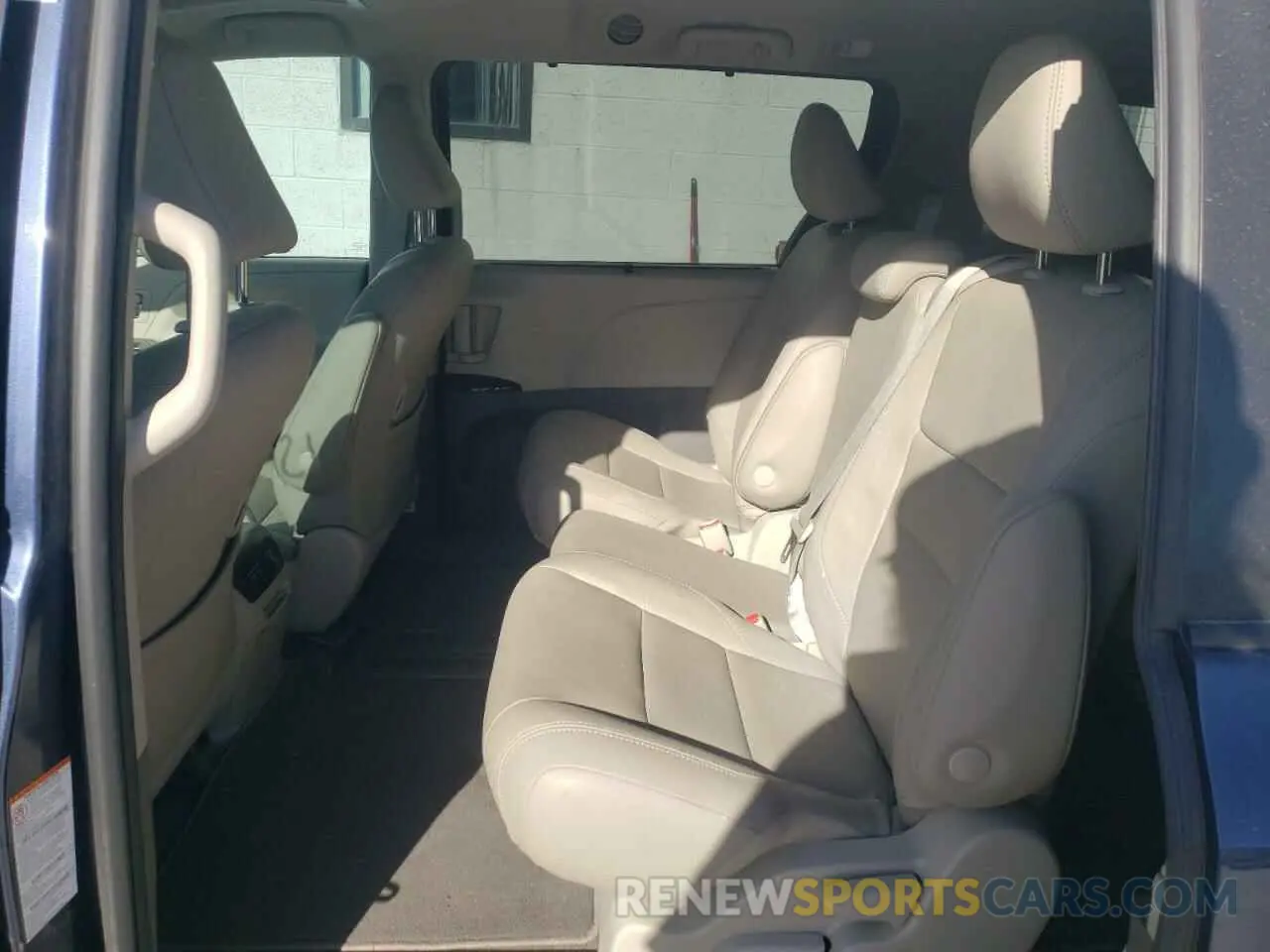 6 fotografías del automóvil dañado 5TDYZ3DC8LS029729 TOYOTA SIENNA 2020