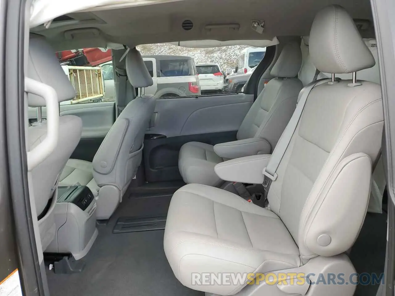 6 fotografías del automóvil dañado 5TDYZ3DC8LS046675 TOYOTA SIENNA 2020