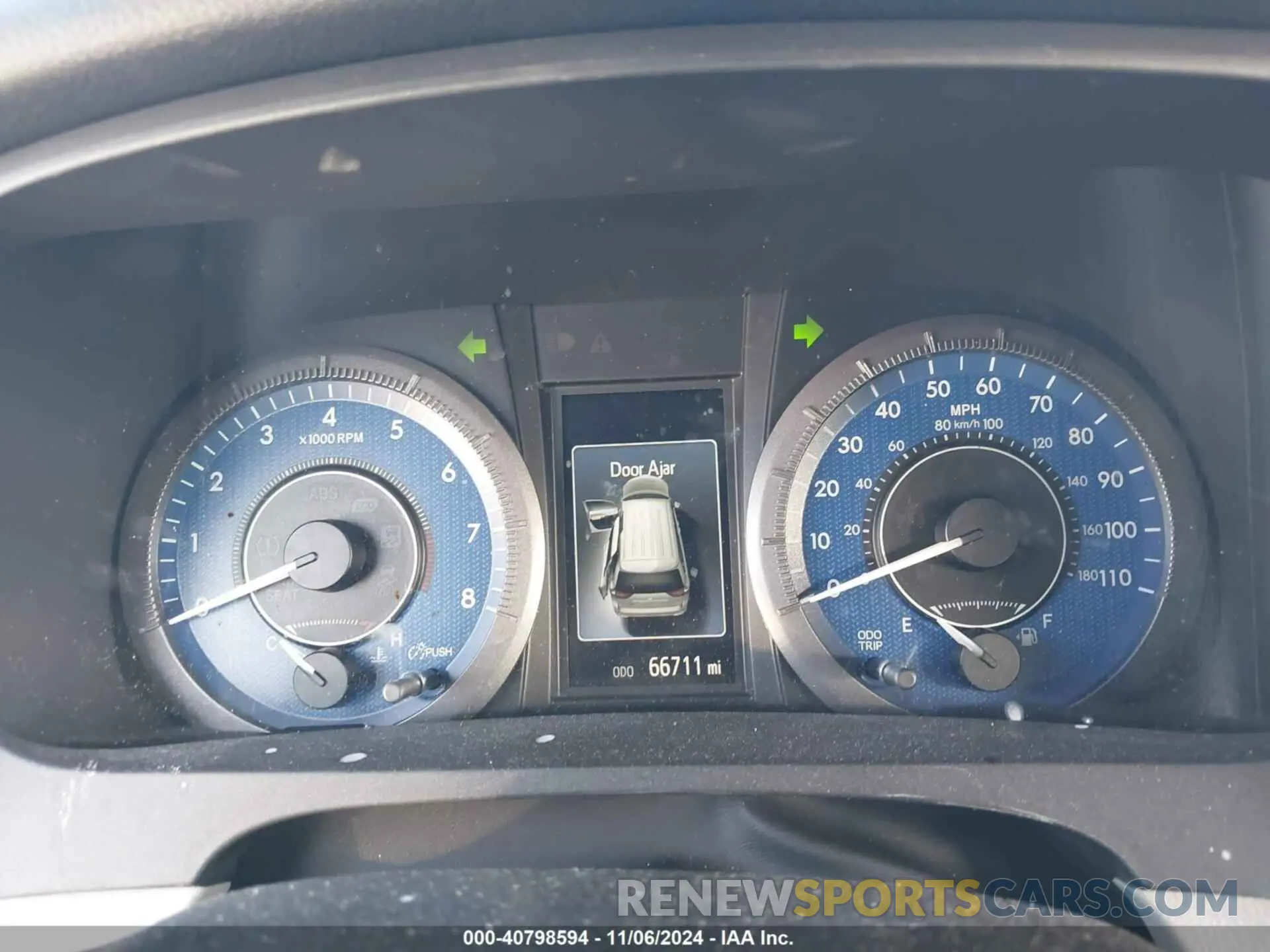 7 fotografías del automóvil dañado 5TDYZ3DC9LS026872 TOYOTA SIENNA 2020
