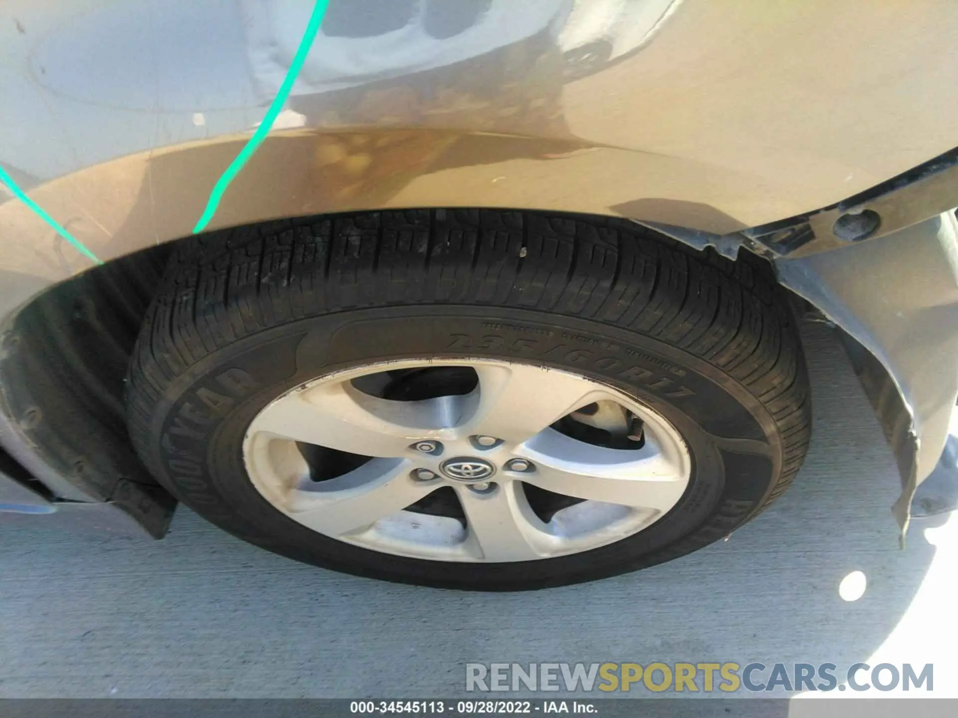 16 fotografías del automóvil dañado 5TDZZ3DC2LS034221 TOYOTA SIENNA 2020