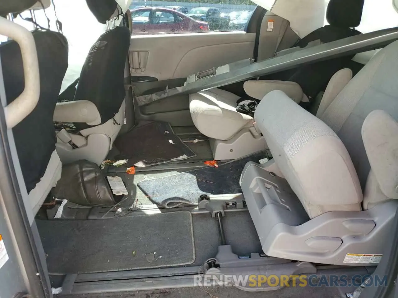 6 fotografías del automóvil dañado 5TDZZ3DC4LS050839 TOYOTA SIENNA 2020