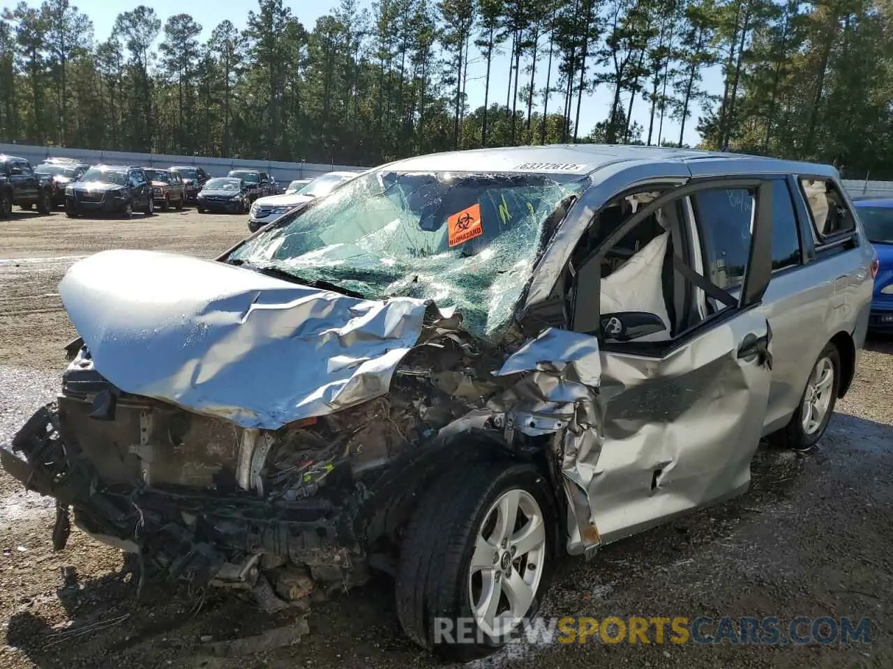 9 fotografías del automóvil dañado 5TDZZ3DC4LS050839 TOYOTA SIENNA 2020