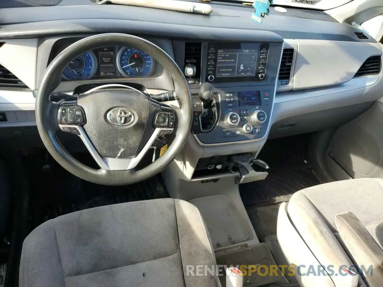 8 fotografías del automóvil dañado 5TDZZ3DC6LS072728 TOYOTA SIENNA 2020