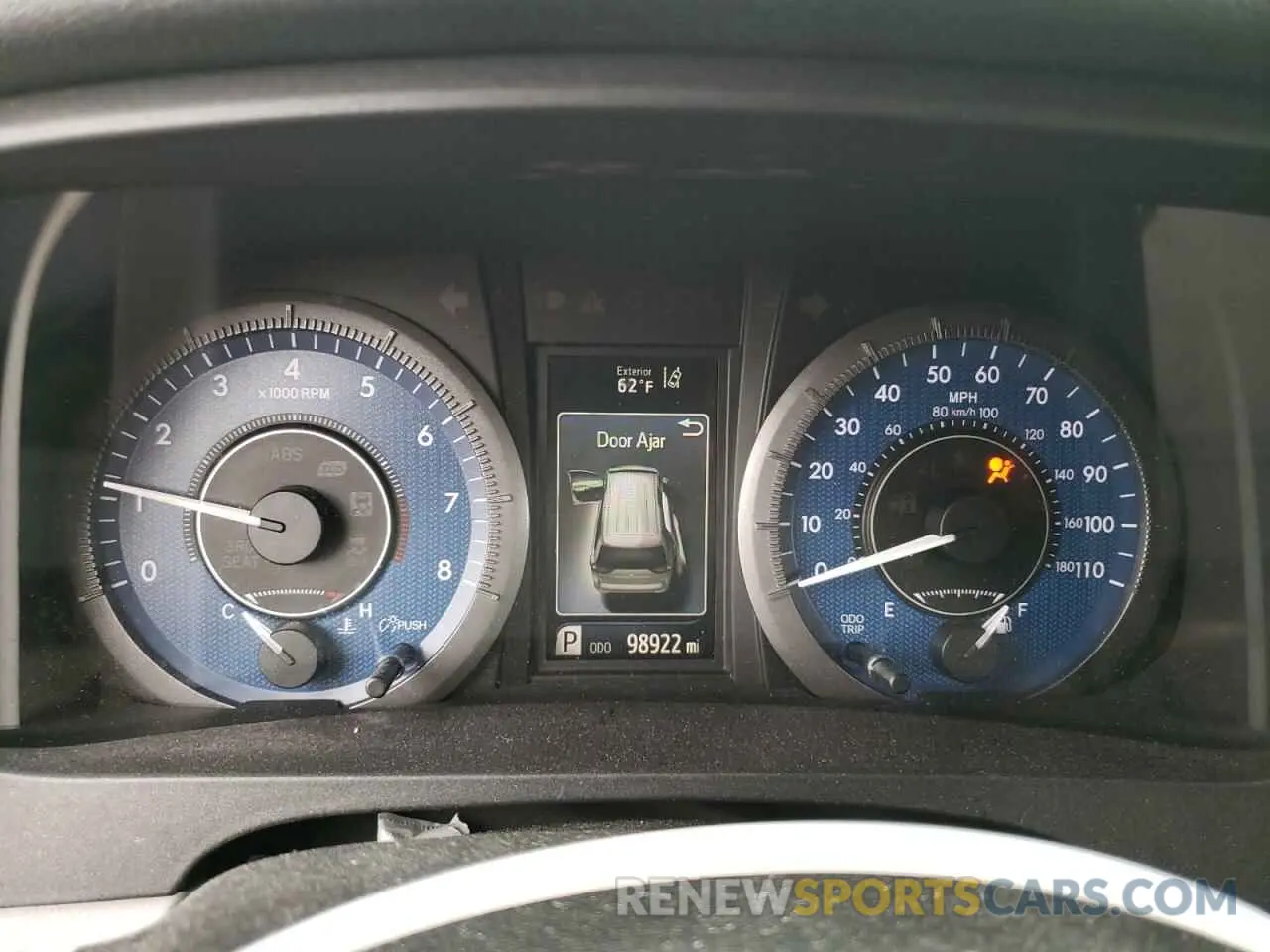 9 fotografías del automóvil dañado 5TDZZ3DC6LS080599 TOYOTA SIENNA 2020