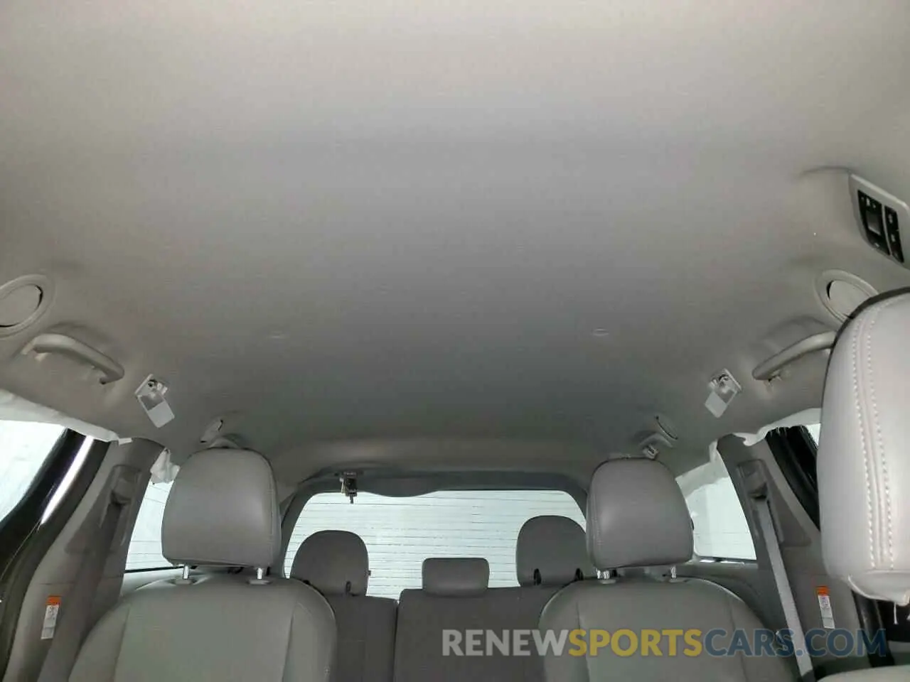 10 fotografías del automóvil dañado 5TDZZ3DC6LS083079 TOYOTA SIENNA 2020