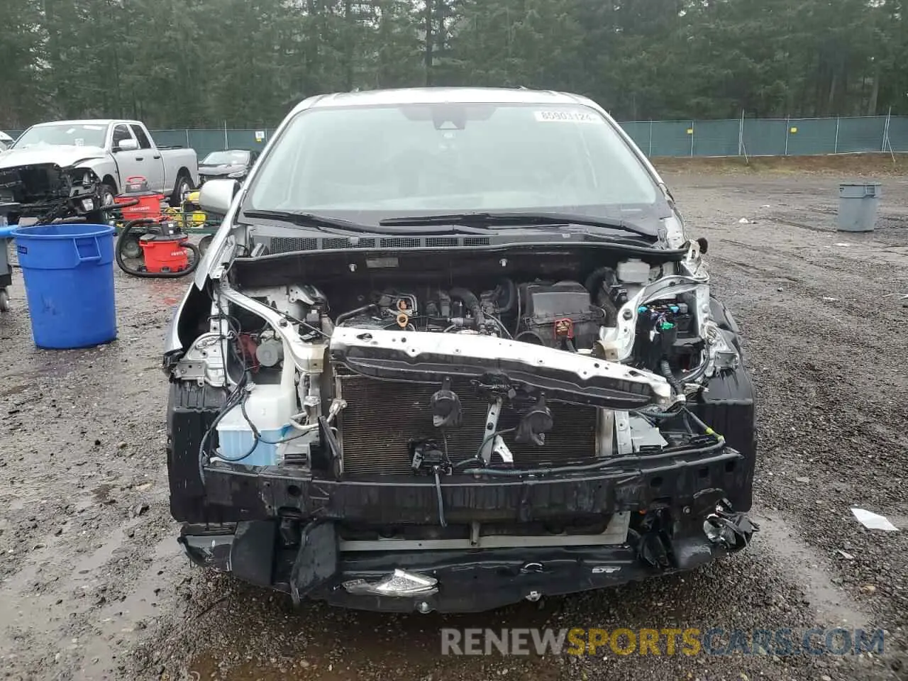 5 fotografías del automóvil dañado 5TDZZ3DC9LS024866 TOYOTA SIENNA 2020