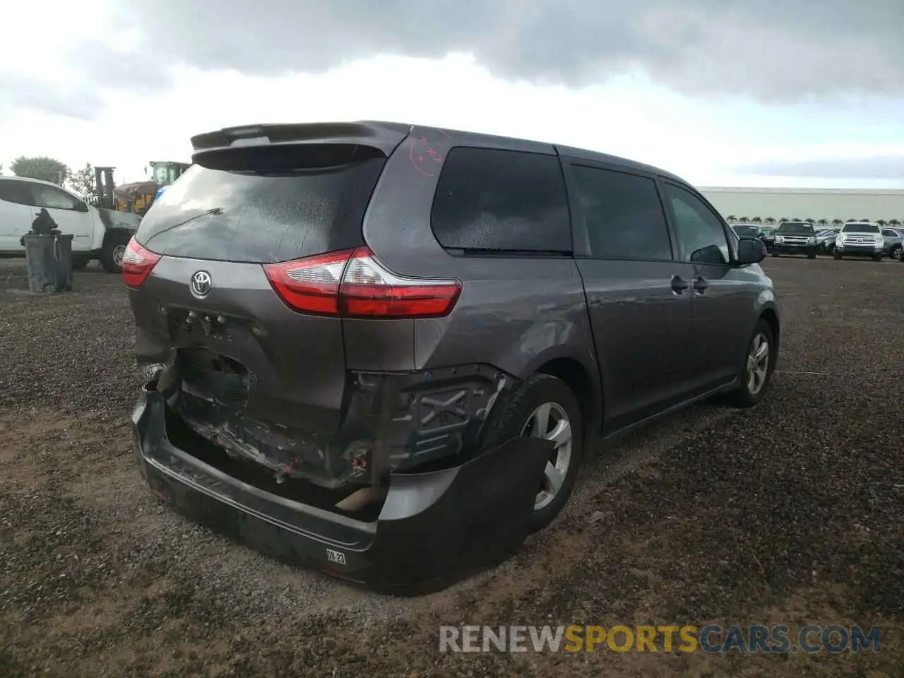 4 fotografías del automóvil dañado 5TDZZ3DCXLS021748 TOYOTA SIENNA 2020