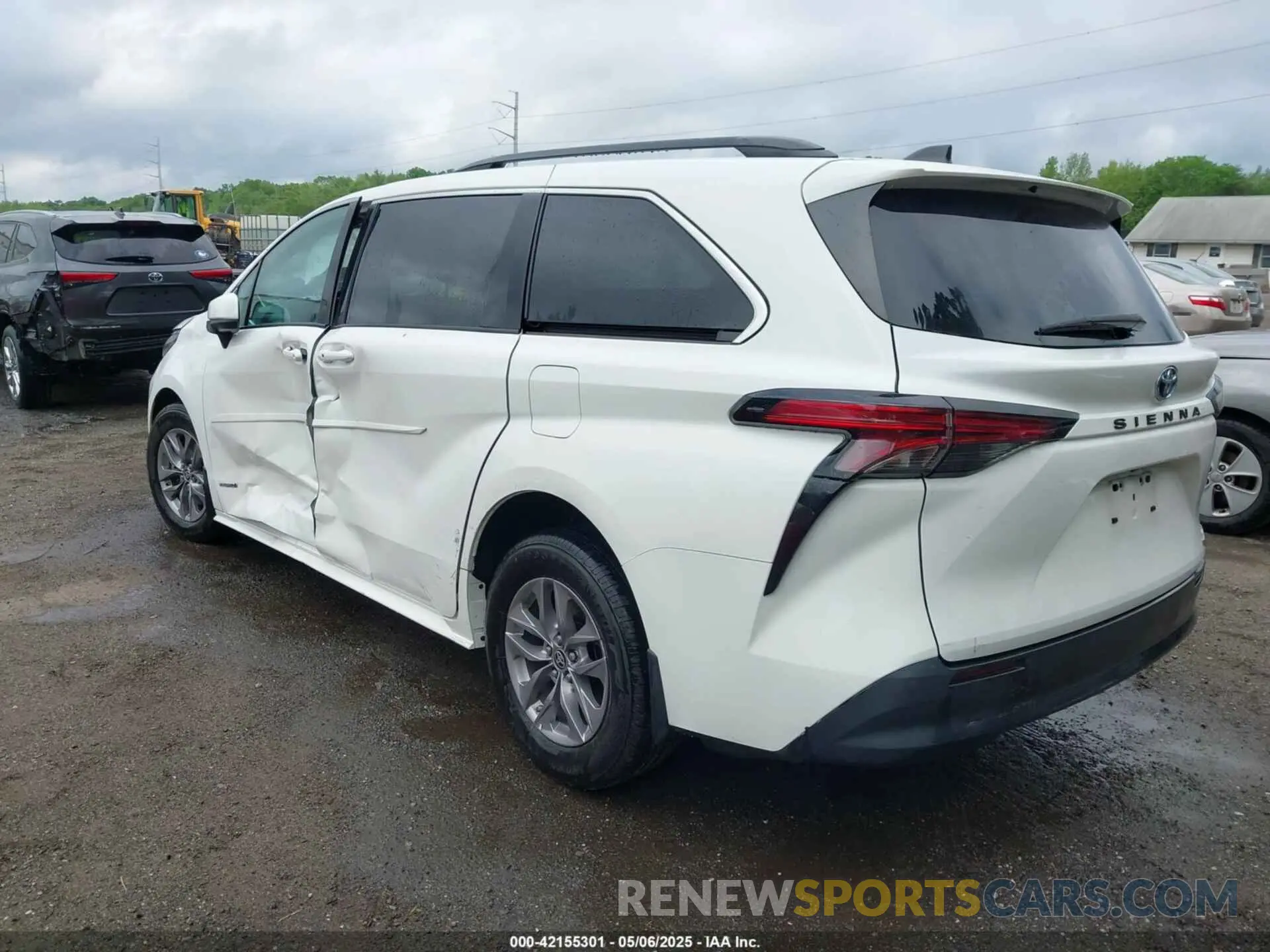 3 fotografías del automóvil dañado 5TDBRKEC8MS008394 TOYOTA SIENNA 2021