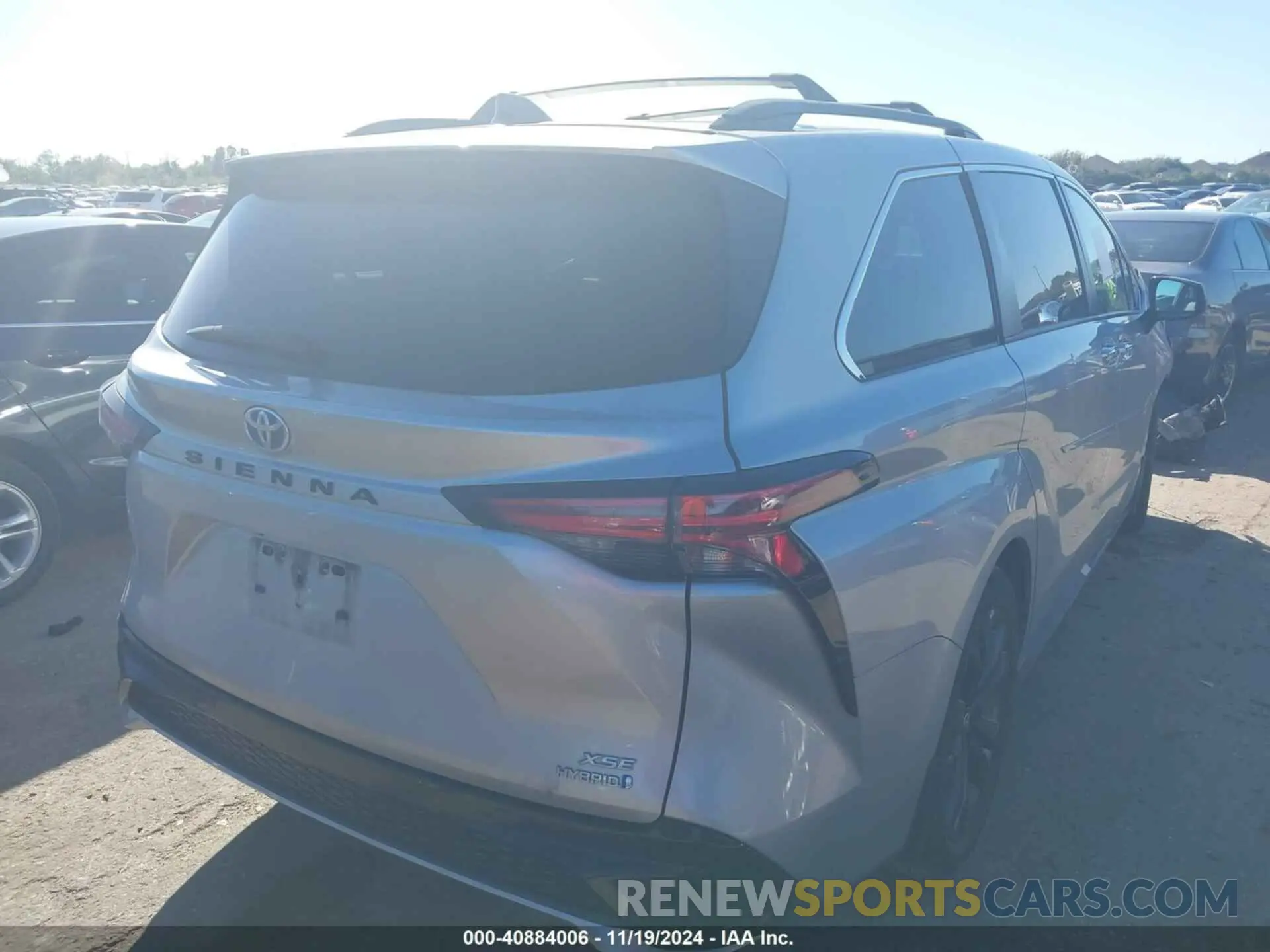 4 fotografías del automóvil dañado 5TDDRKEC4MS050568 TOYOTA SIENNA 2021