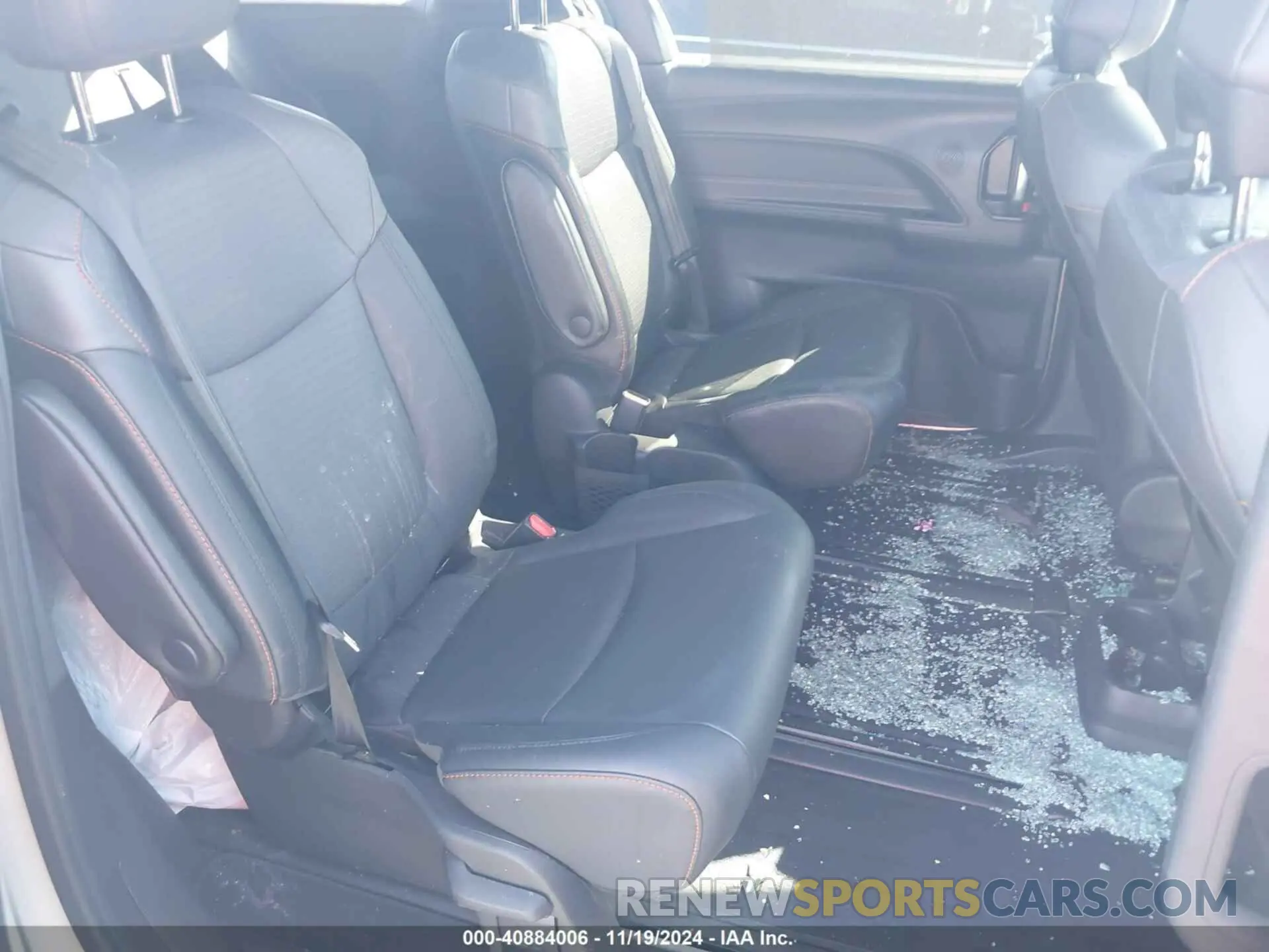 8 fotografías del automóvil dañado 5TDDRKEC4MS050568 TOYOTA SIENNA 2021