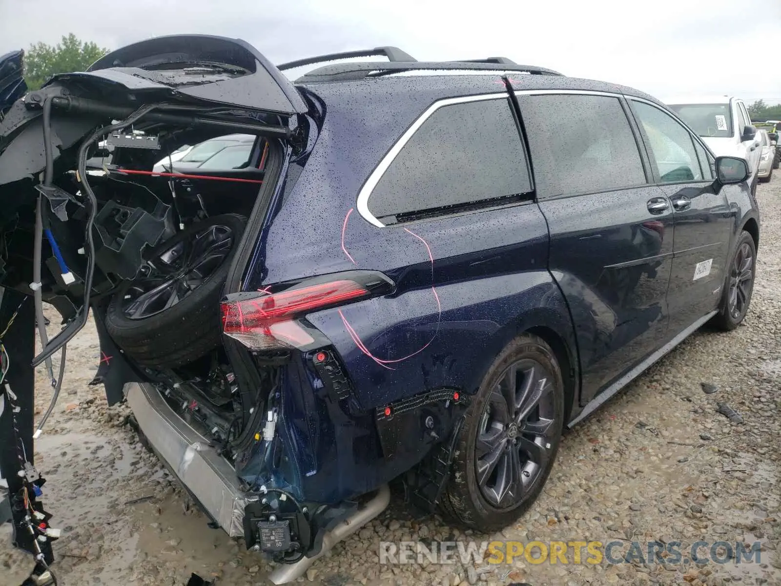 4 fotografías del automóvil dañado 5TDDRKEC7MS035076 TOYOTA SIENNA 2021