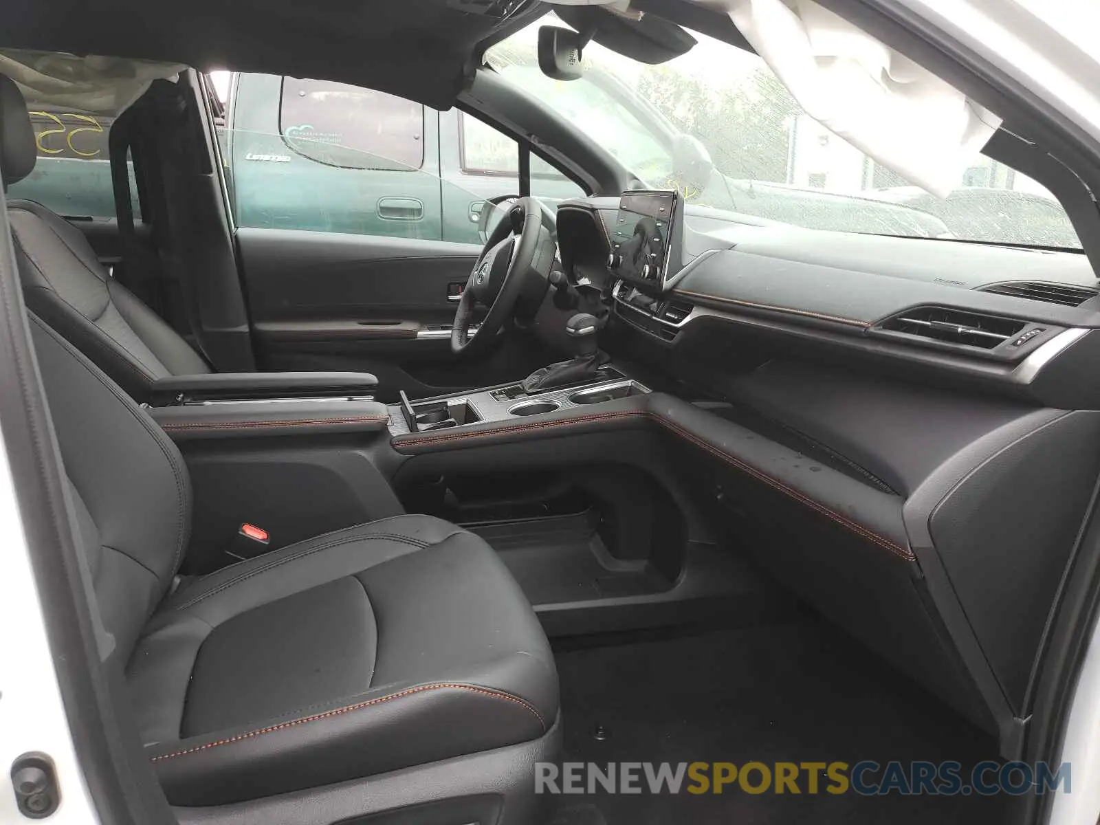 5 fotografías del automóvil dañado 5TDDRKEC7MS053951 TOYOTA SIENNA 2021