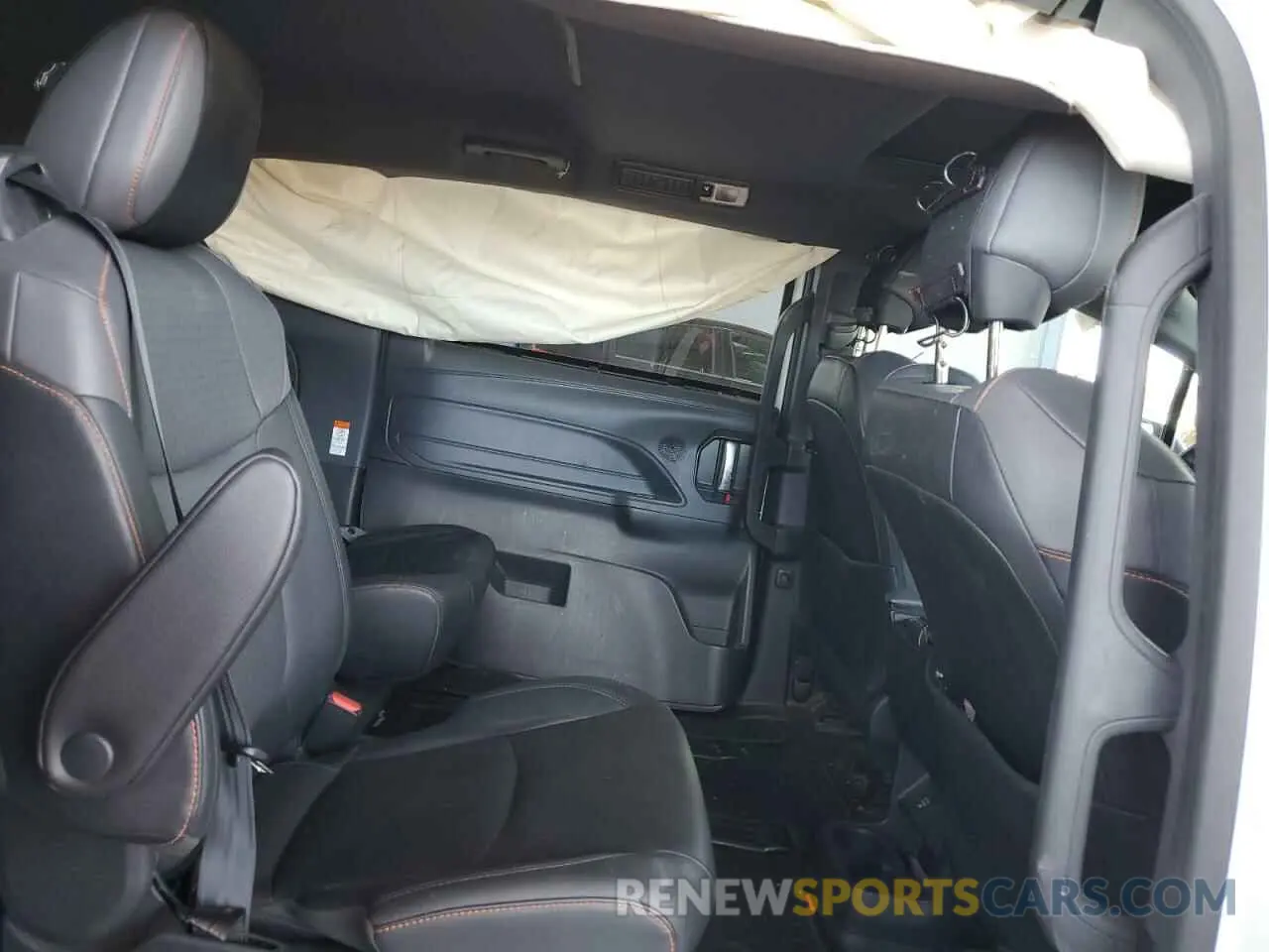 11 fotografías del automóvil dañado 5TDDRKEC9MS009448 TOYOTA SIENNA 2021