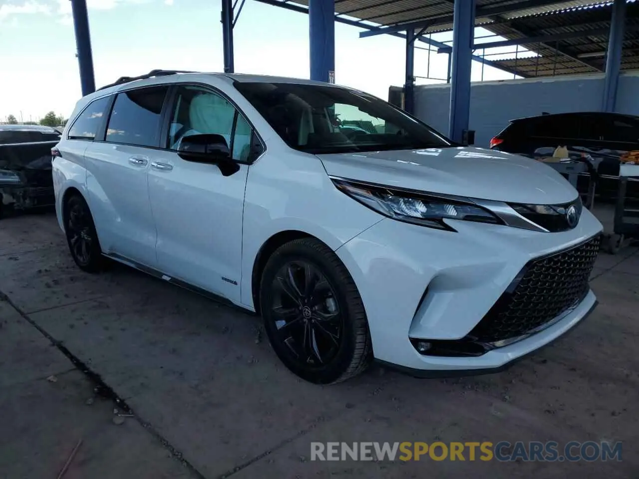 4 fotografías del automóvil dañado 5TDDRKEC9MS009448 TOYOTA SIENNA 2021