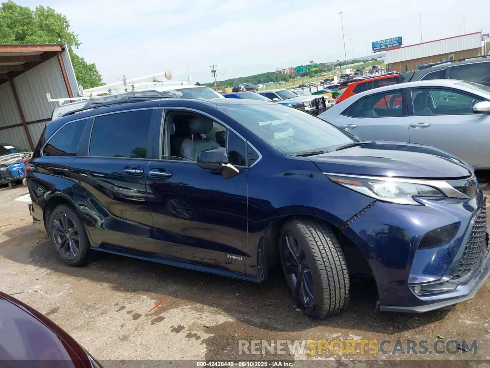 13 fotografías del automóvil dañado 5TDDRKEC9MS045558 TOYOTA SIENNA 2021