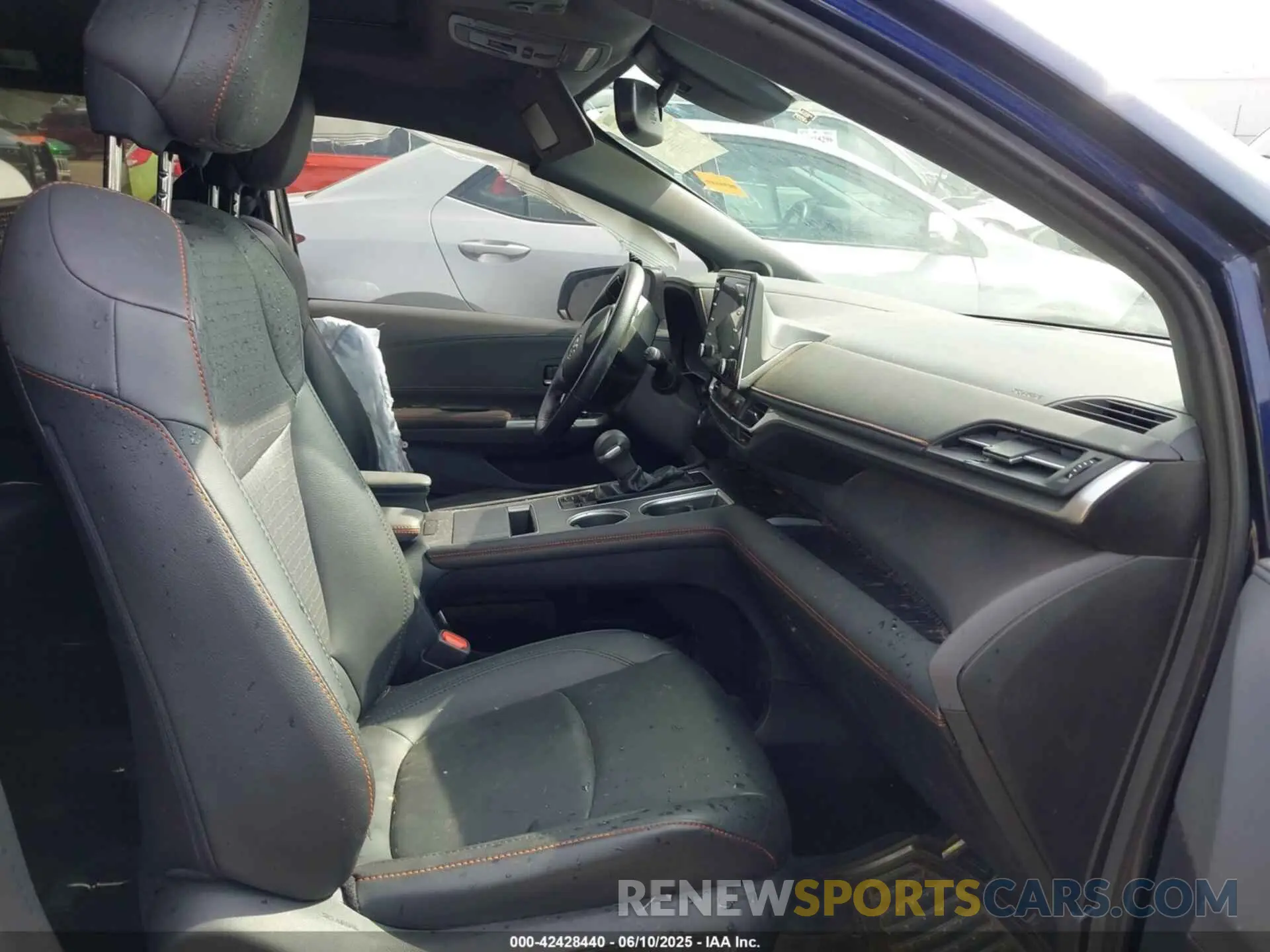 5 fotografías del automóvil dañado 5TDDRKEC9MS045558 TOYOTA SIENNA 2021