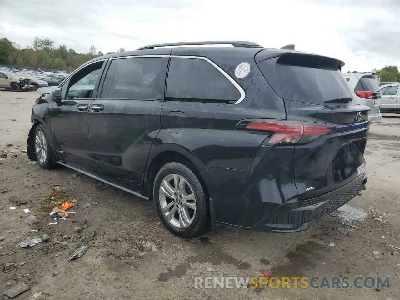 2 fotografías del automóvil dañado 5TDDSKFC0MS025251 TOYOTA SIENNA 2021