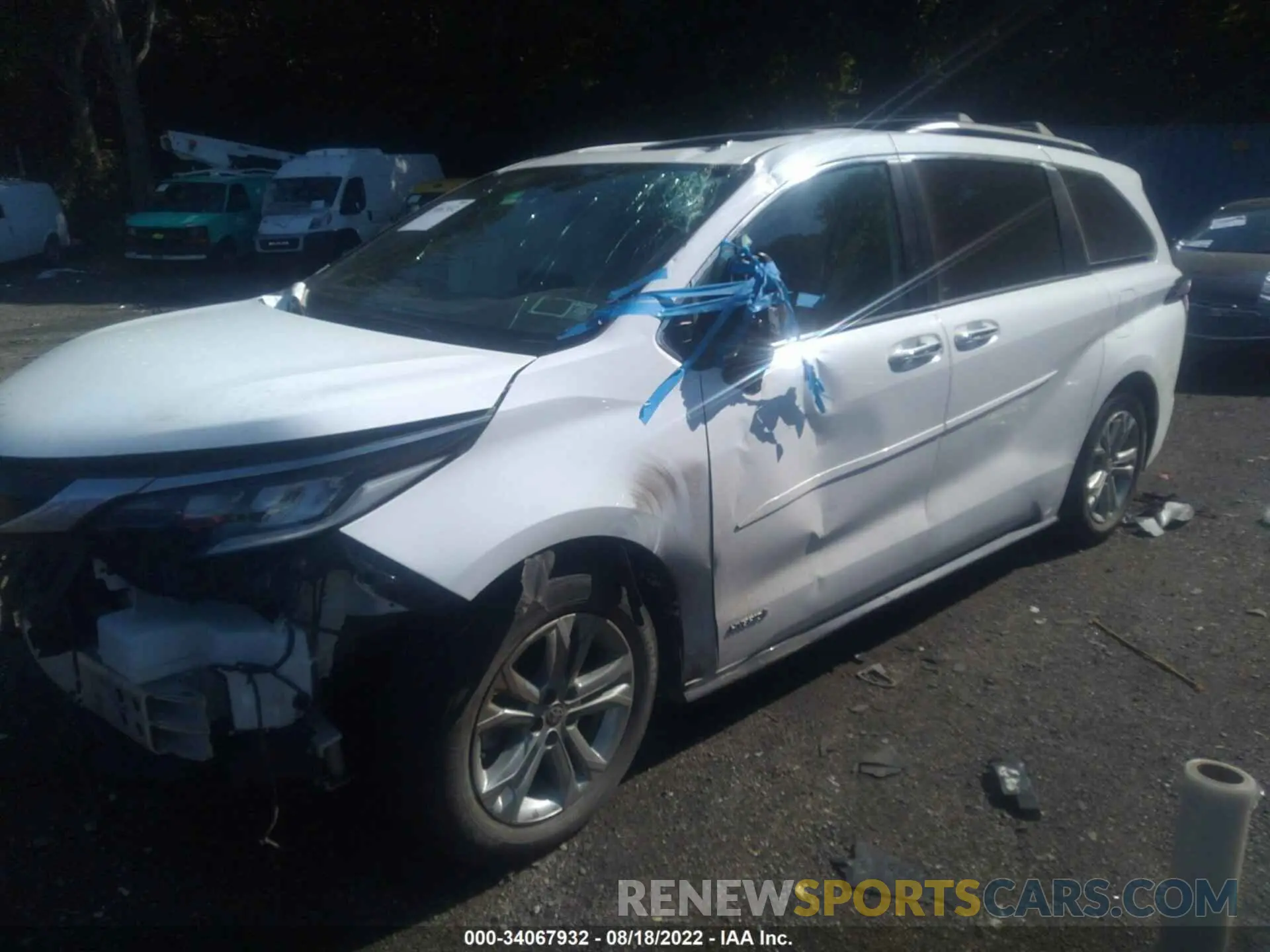 2 fotografías del automóvil dañado 5TDDSKFC2MS007639 TOYOTA SIENNA 2021
