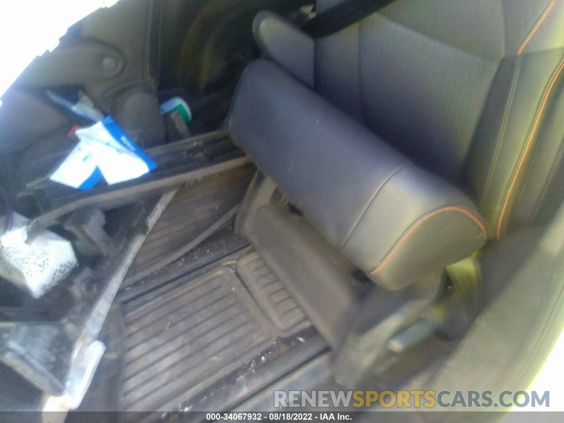 8 fotografías del automóvil dañado 5TDDSKFC2MS007639 TOYOTA SIENNA 2021