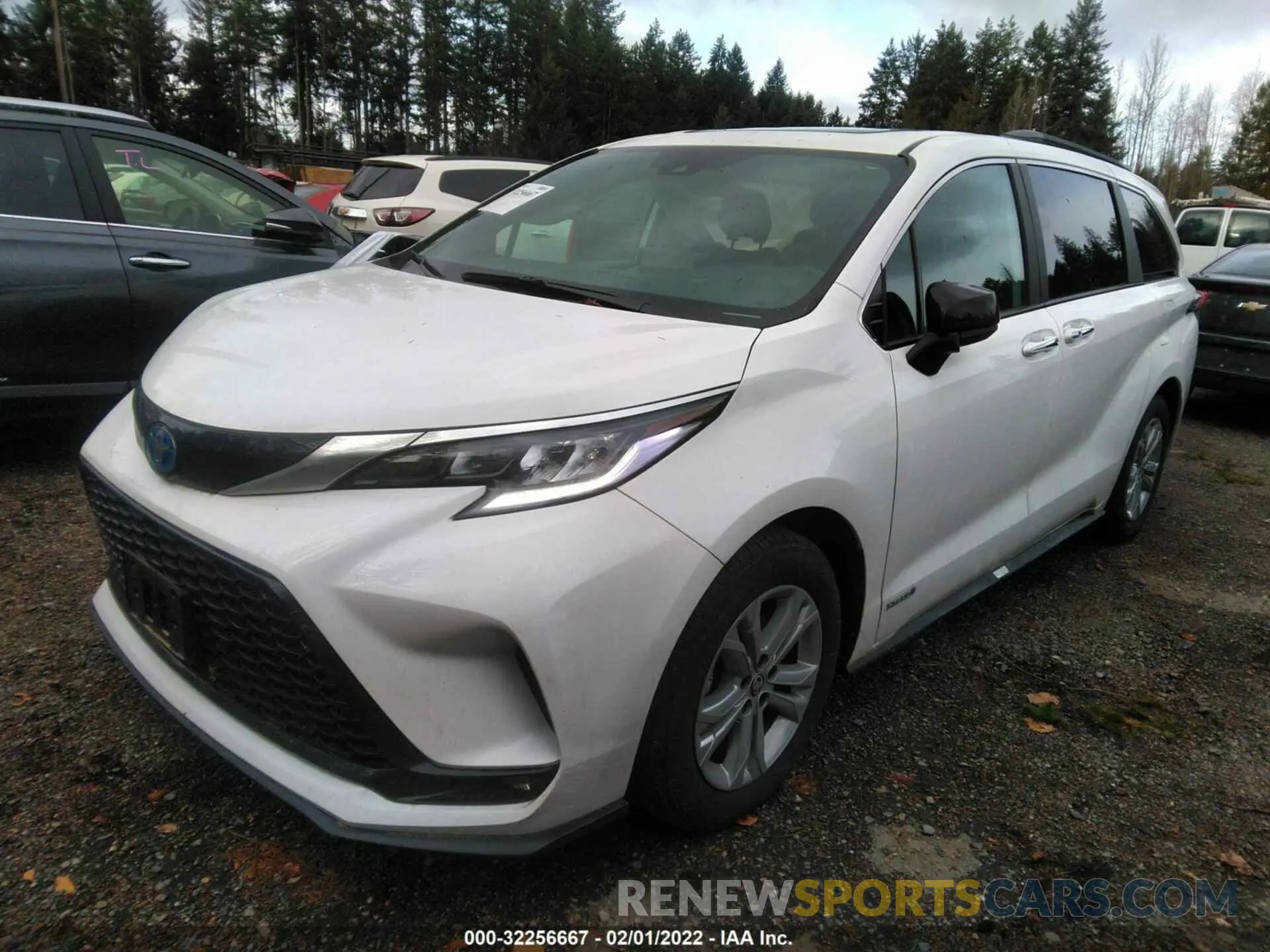 2 fotografías del automóvil dañado 5TDDSKFCXMS005248 TOYOTA SIENNA 2021