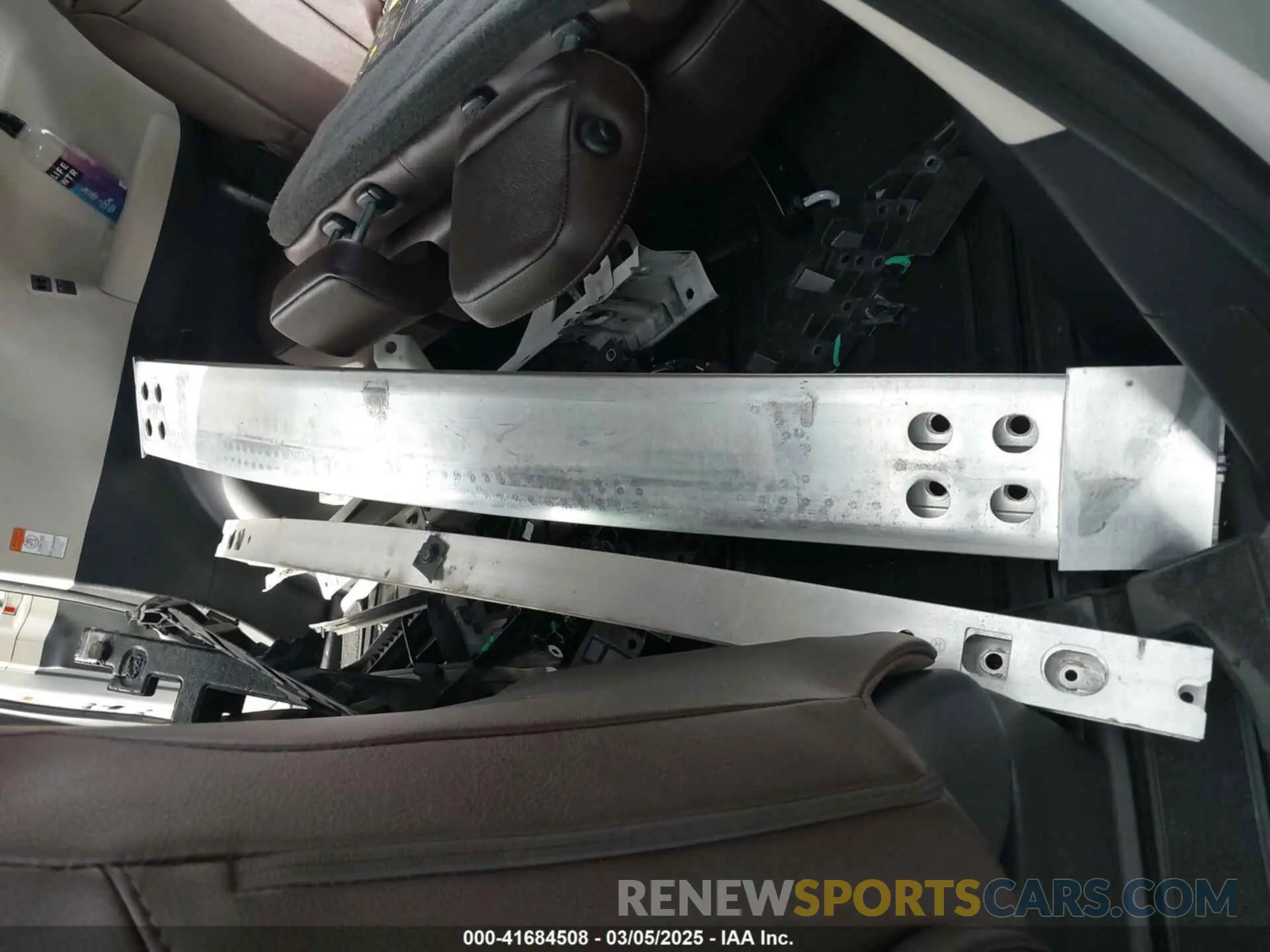 20 fotografías del automóvil dañado 5TDERKEC0MS009522 TOYOTA SIENNA 2021