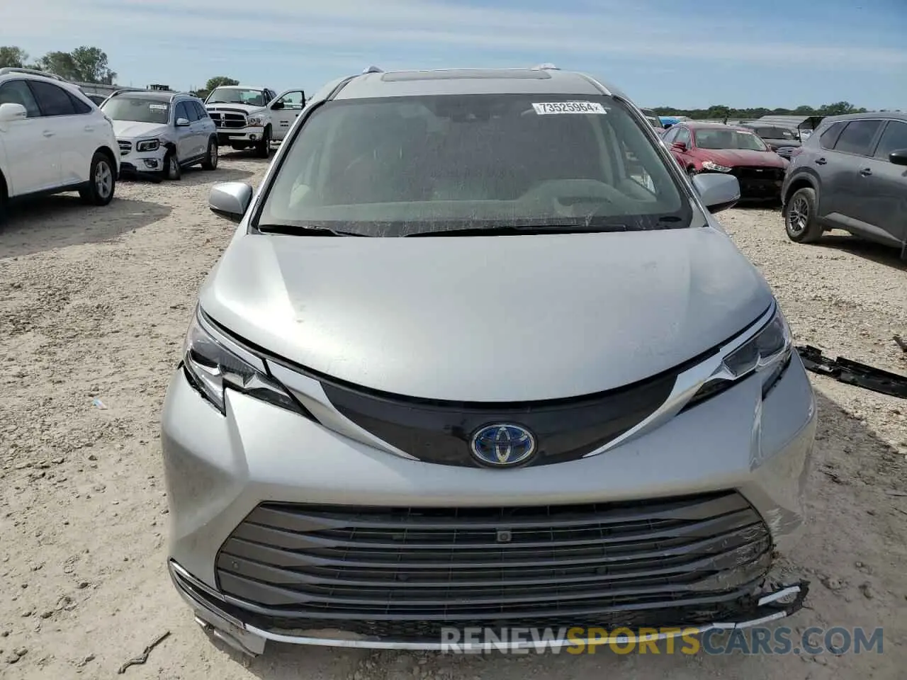5 fotografías del automóvil dañado 5TDERKEC5MS065875 TOYOTA SIENNA 2021