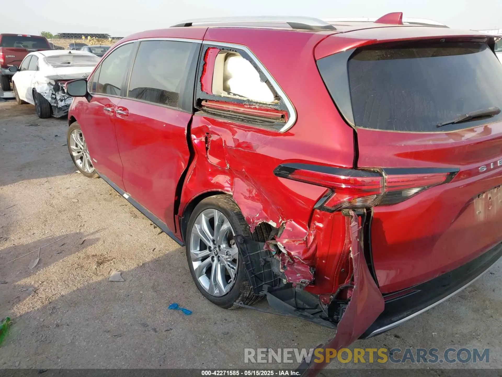 6 fotografías del automóvil dañado 5TDERKECXMS056234 TOYOTA SIENNA 2021