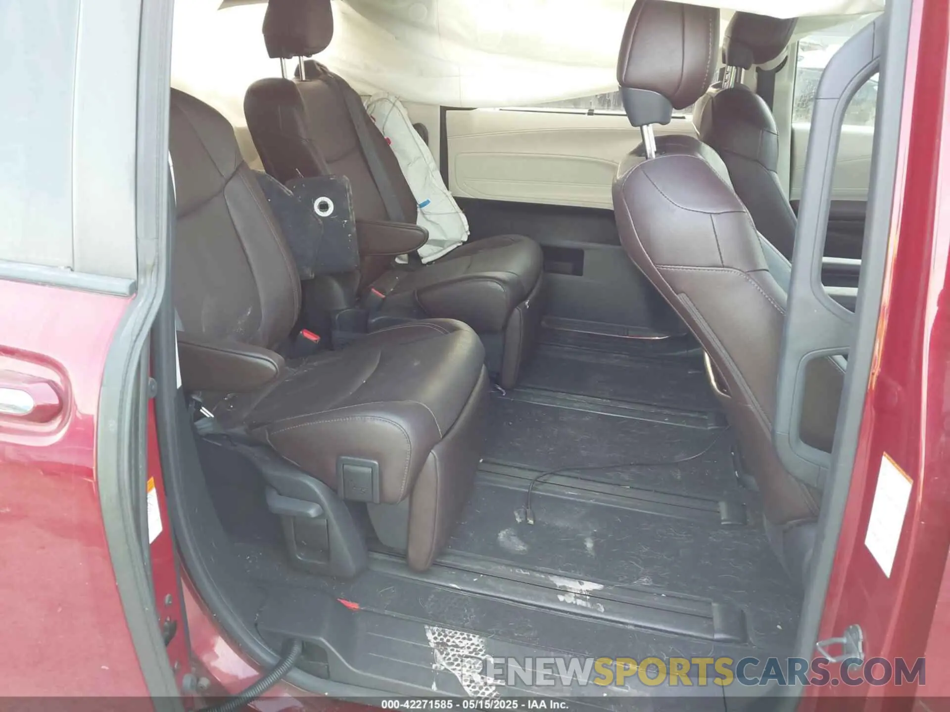 8 fotografías del automóvil dañado 5TDERKECXMS056234 TOYOTA SIENNA 2021