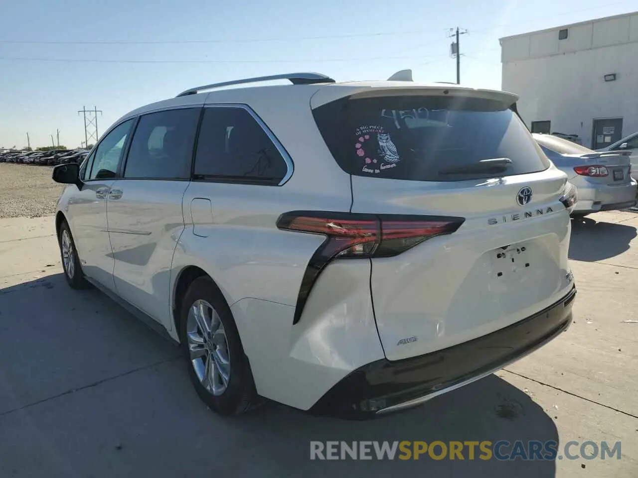 3 fotografías del automóvil dañado 5TDESKFC0MS015789 TOYOTA SIENNA 2021