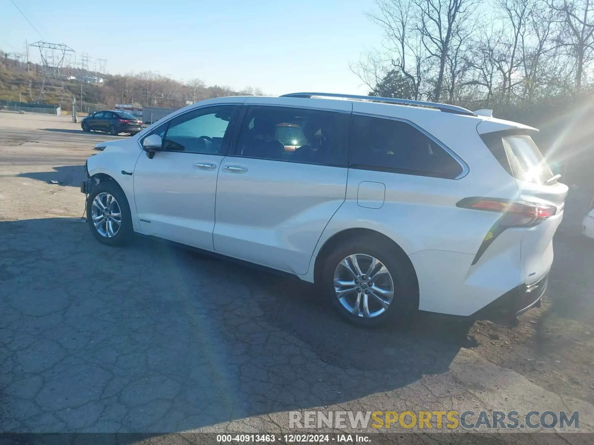3 fotografías del automóvil dañado 5TDESKFC3MS006195 TOYOTA SIENNA 2021
